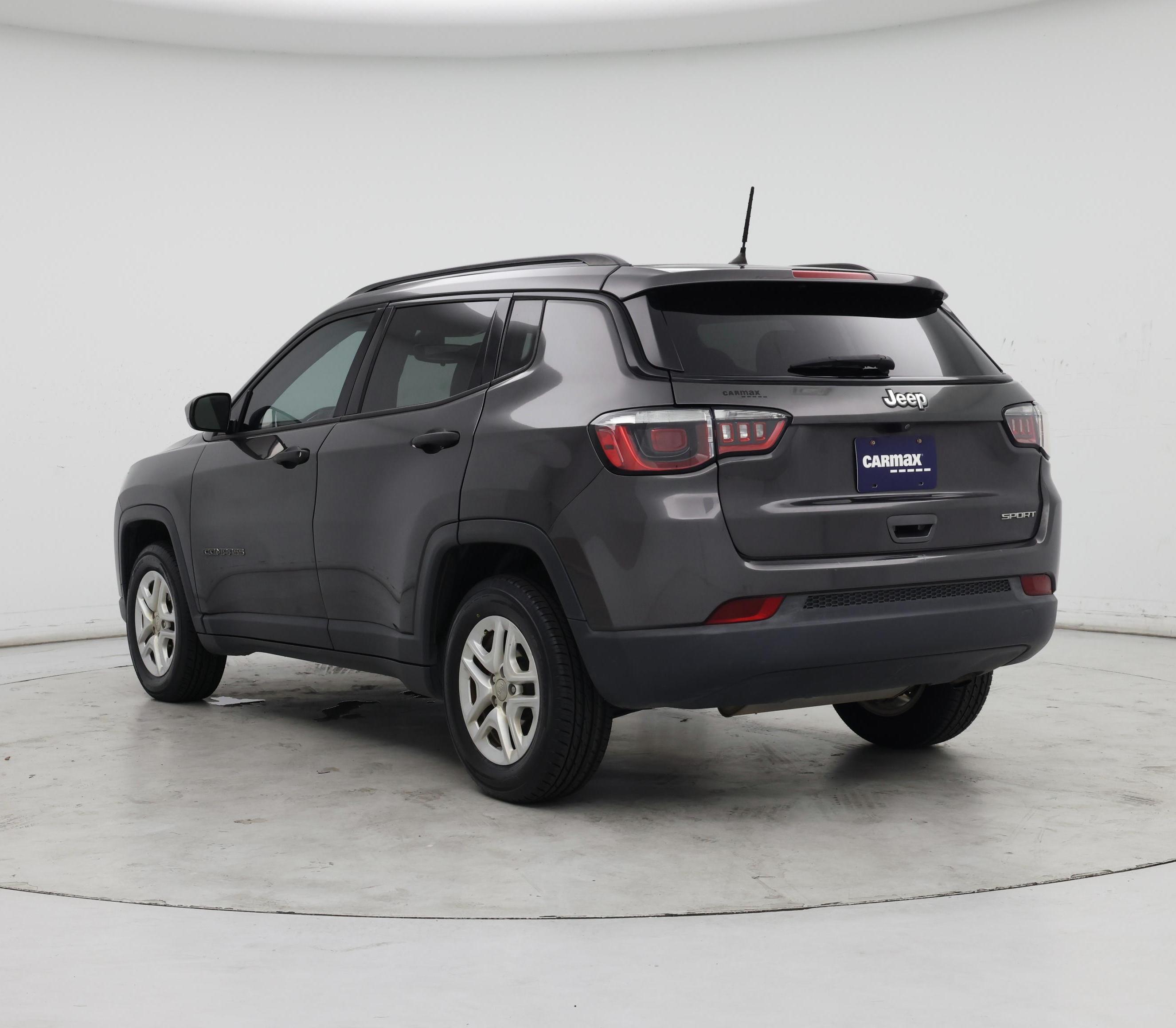 Thumbnail: 2018 Jeep Compass - 2