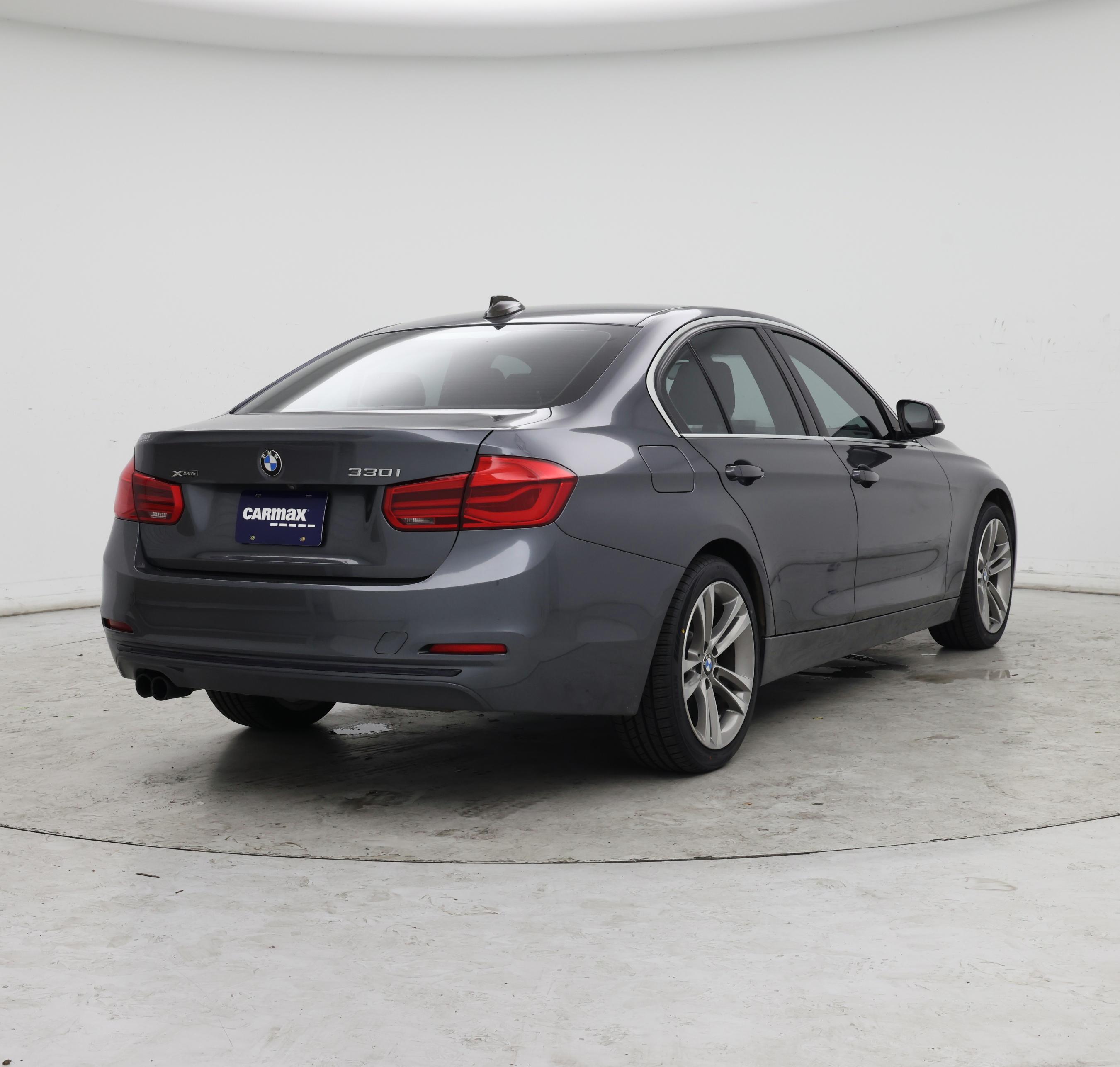 Thumbnail: 2018 BMW 3 Series - 8