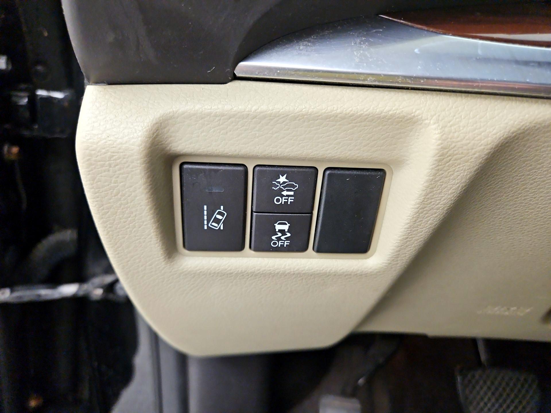 Thumbnail: 2016 Acura MDX - 13