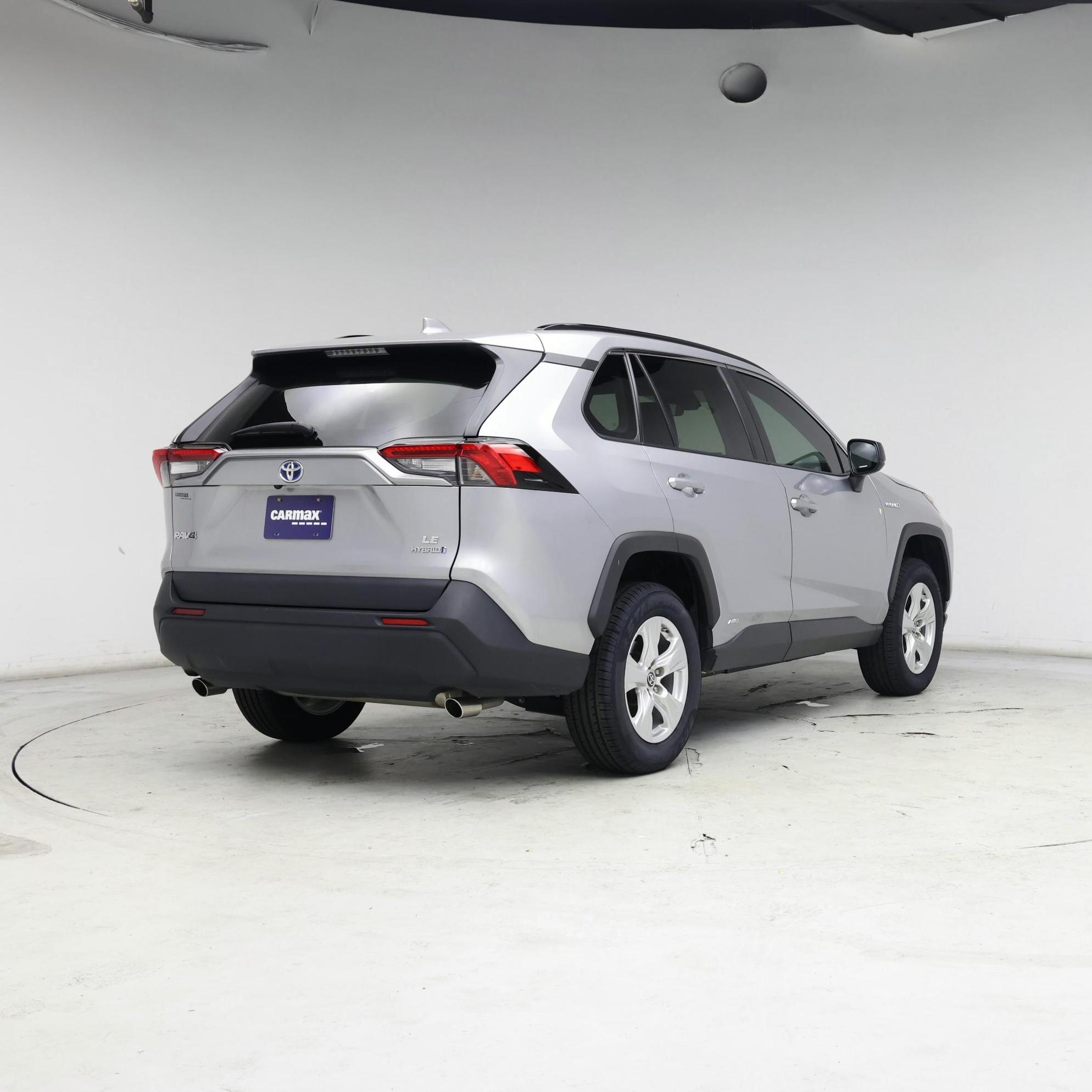 Thumbnail: 2021 Toyota RAV4 - 8
