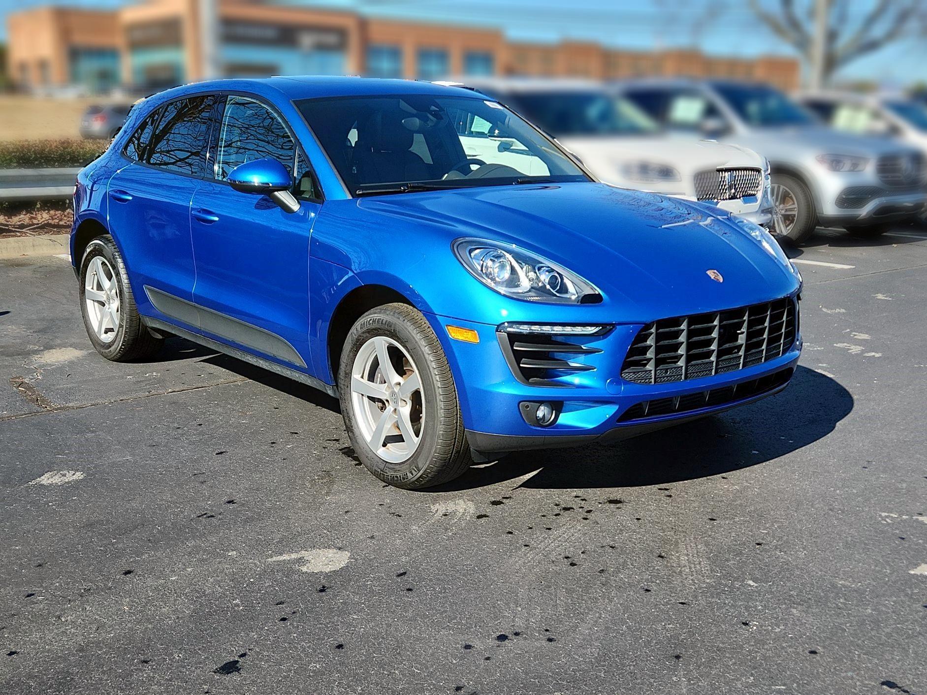 Thumbnail: 2017 Porsche Macan - 1