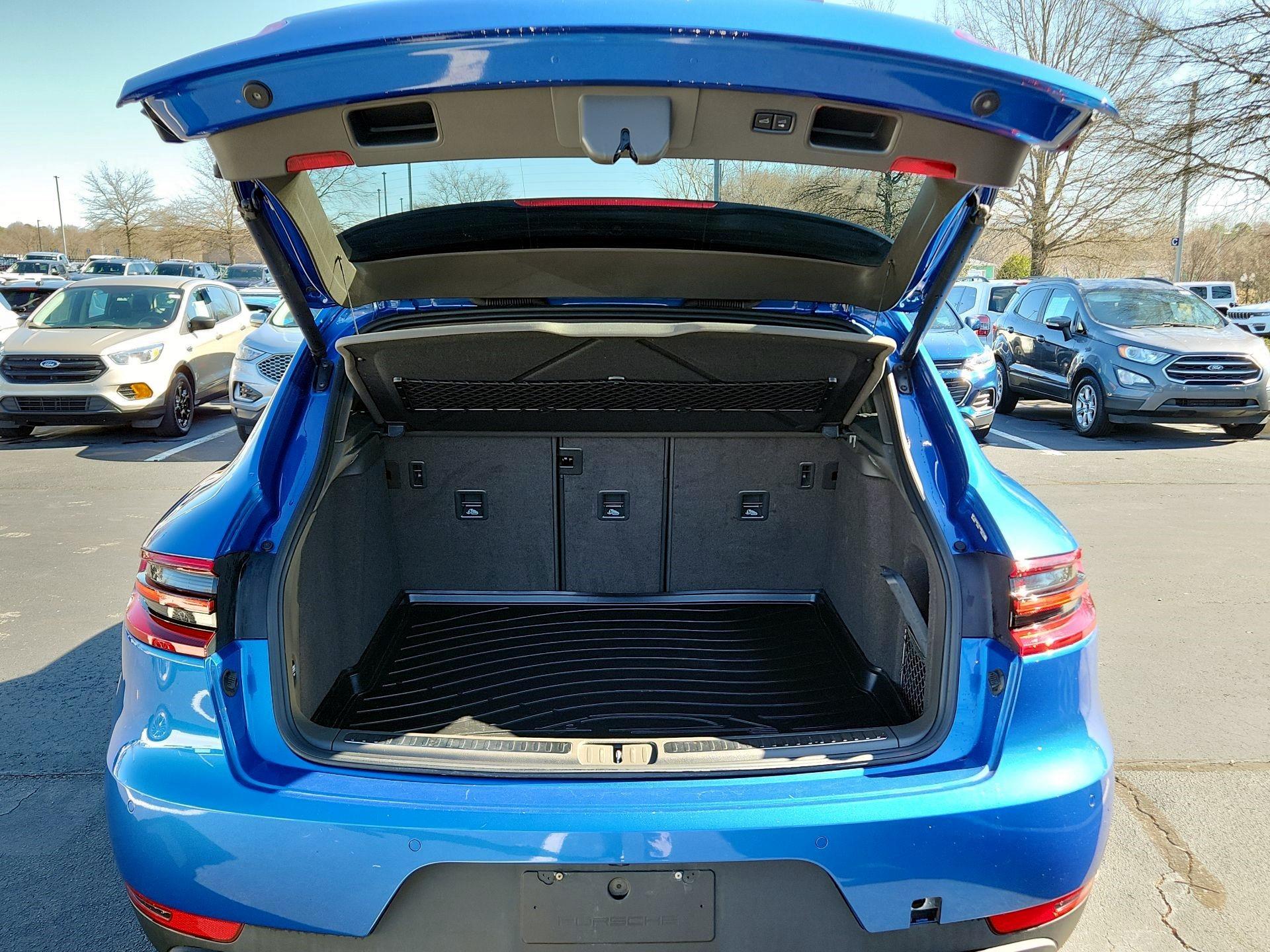 Thumbnail: 2017 Porsche Macan - 20