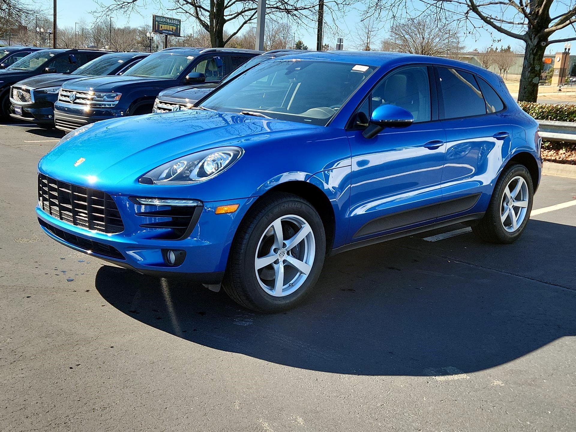Thumbnail: 2017 Porsche Macan - 3