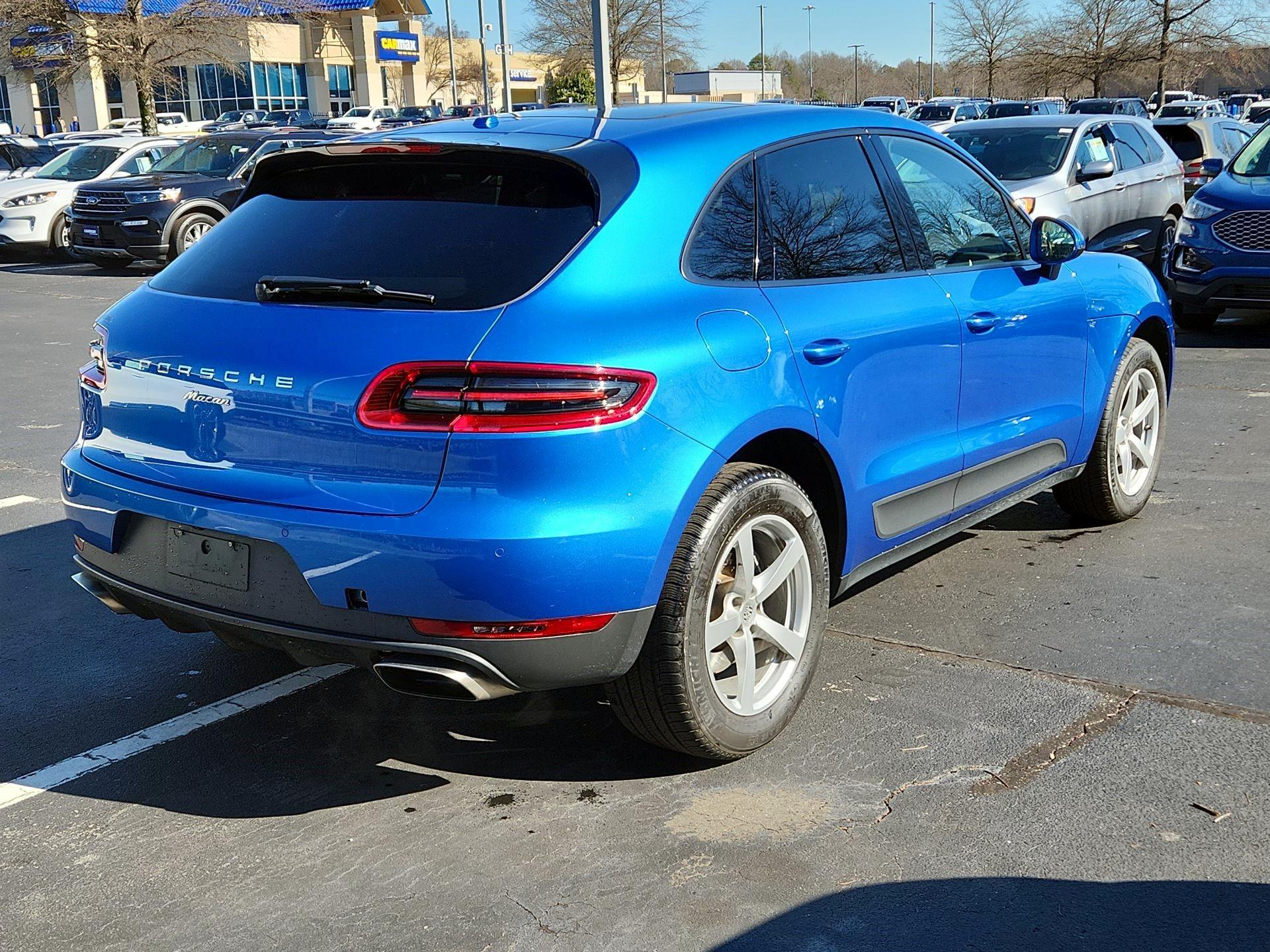 Thumbnail: 2017 Porsche Macan - 5