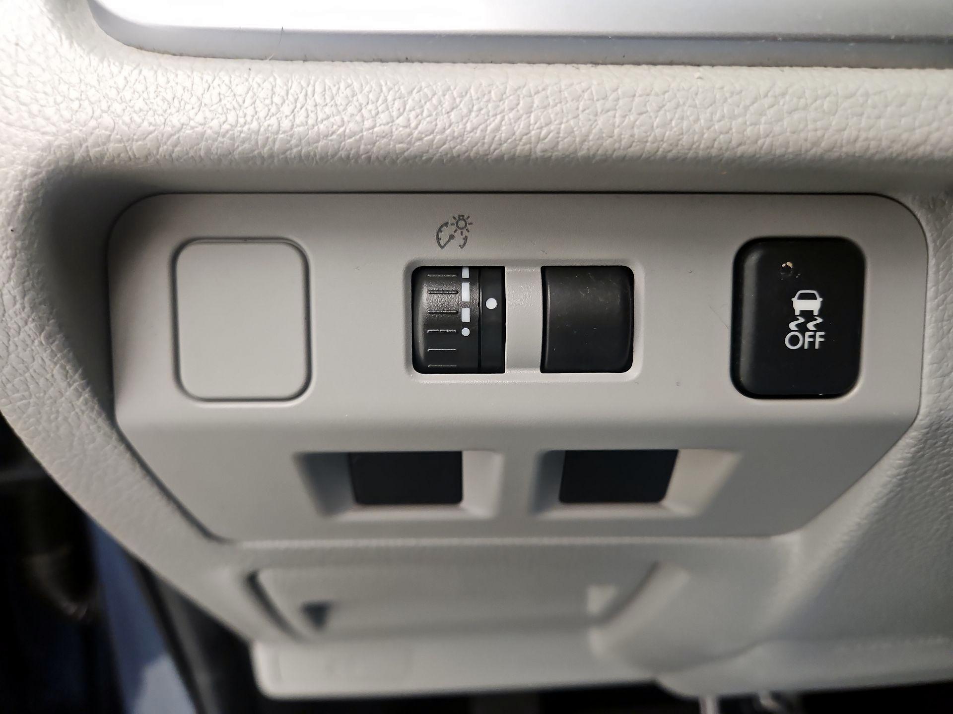 Thumbnail: 2015 Subaru Forester - 13