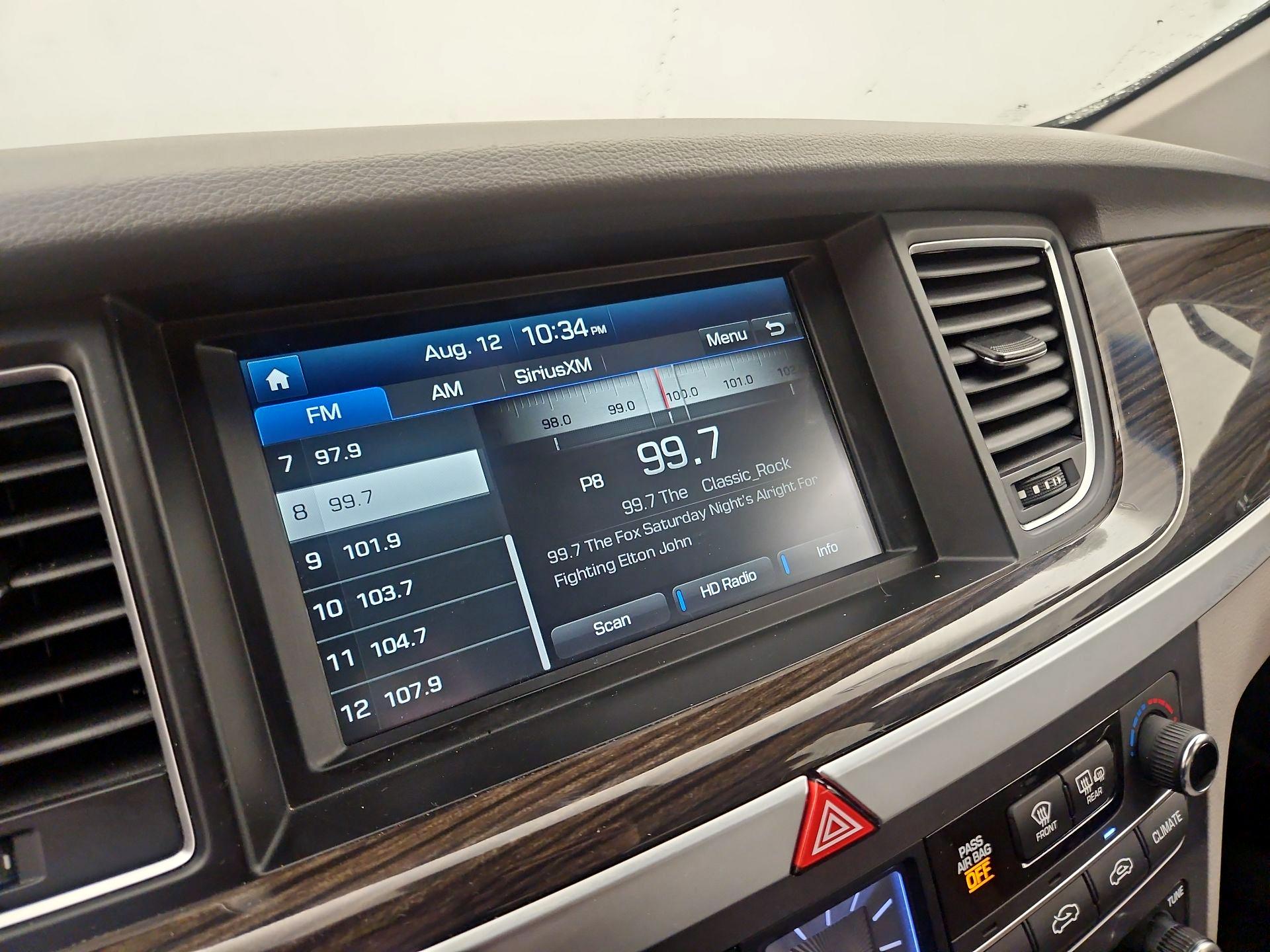 Thumbnail: 2015 Hyundai Genesis - 15