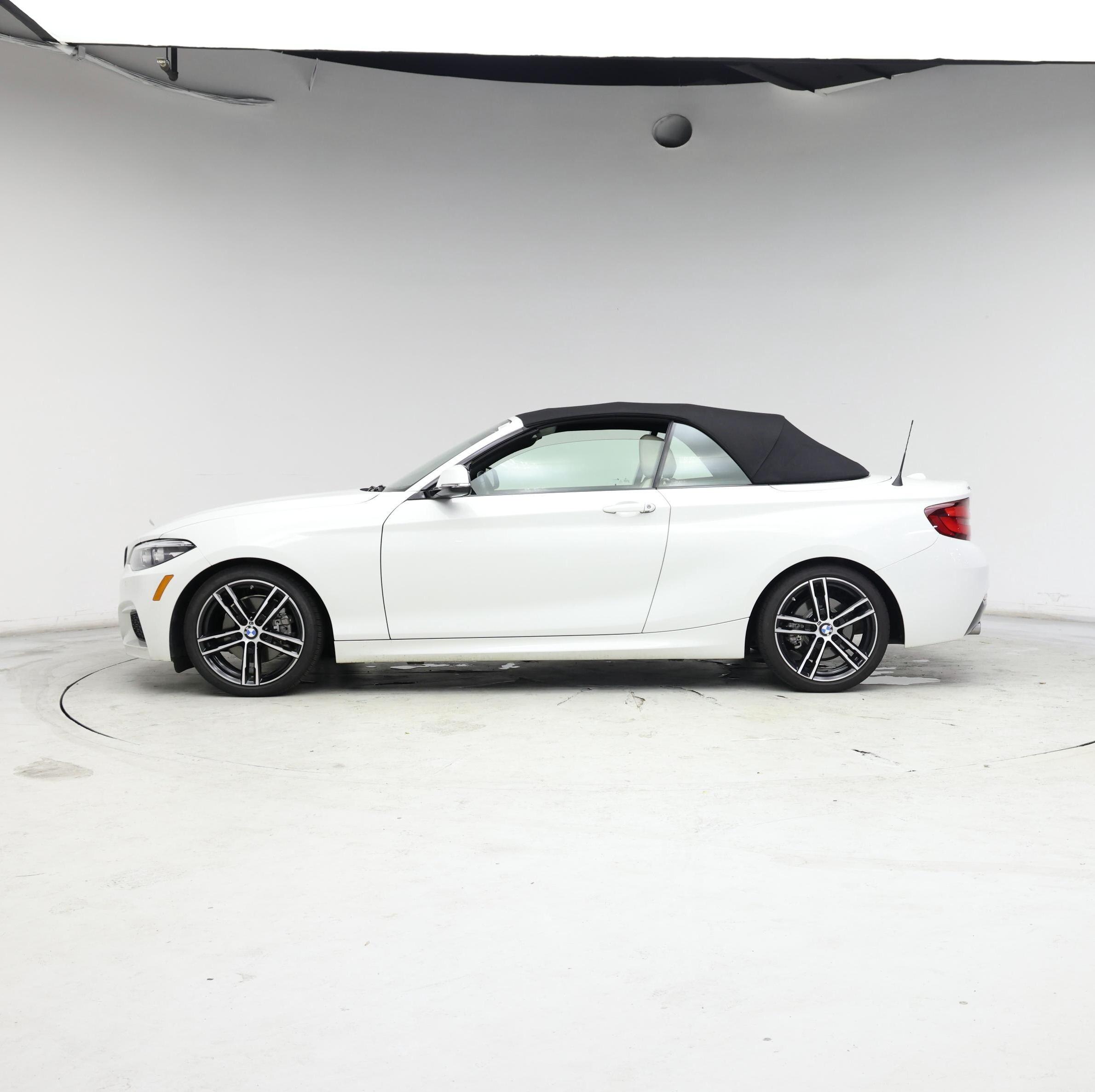 Thumbnail: 2020 BMW 2 Series - 3