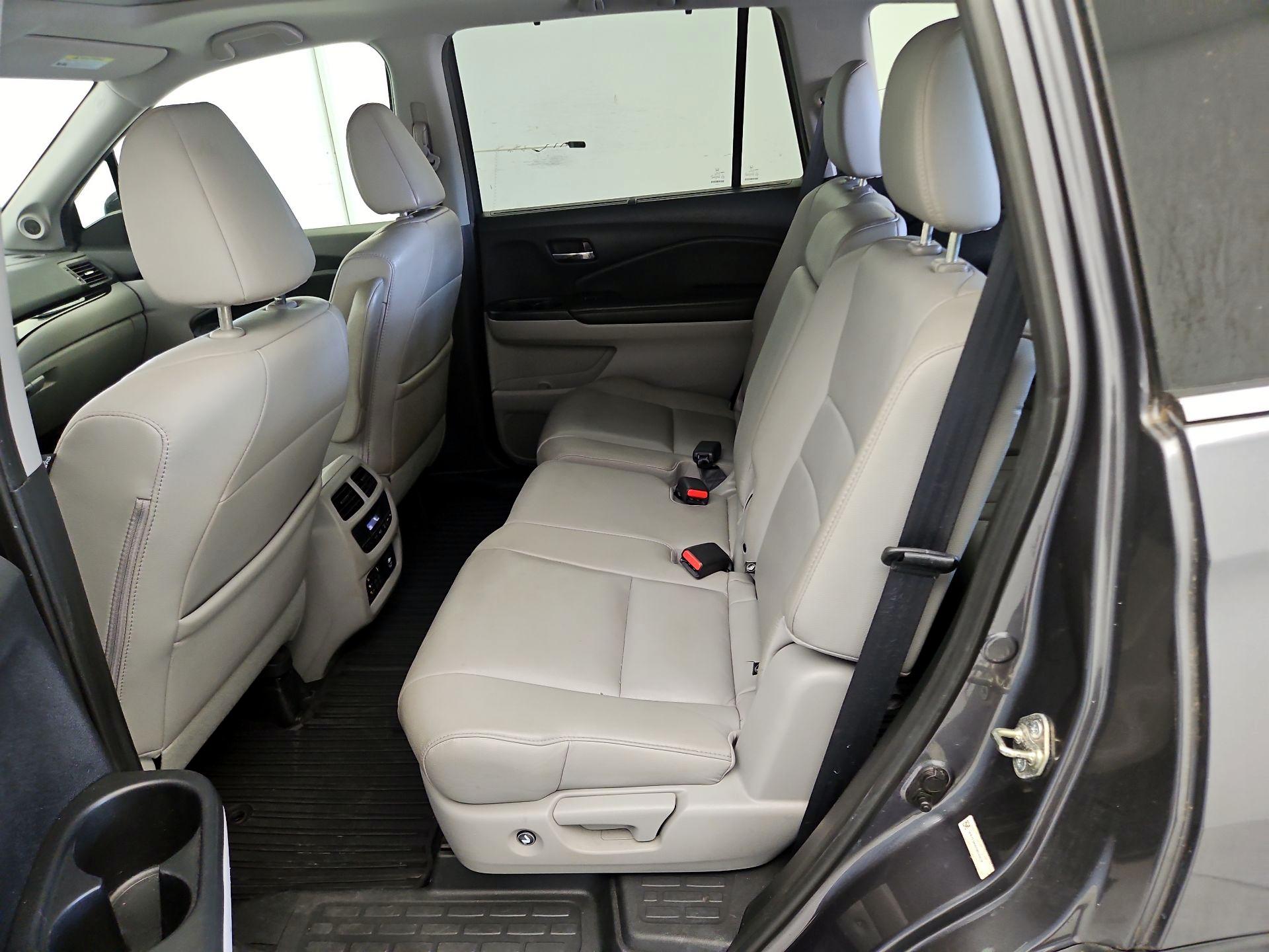 Thumbnail: 2016 Honda Pilot - 19