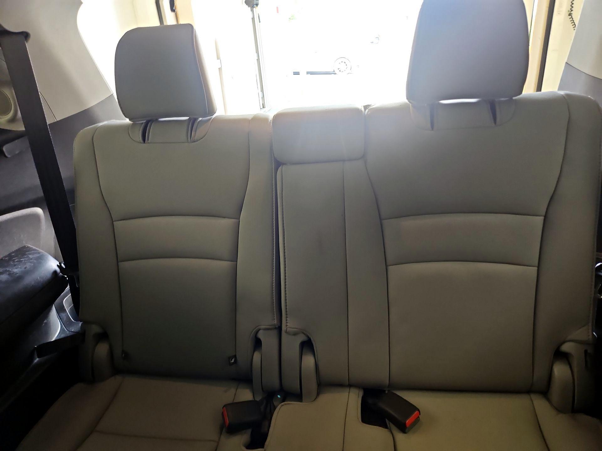 Thumbnail: 2016 Honda Pilot - 20