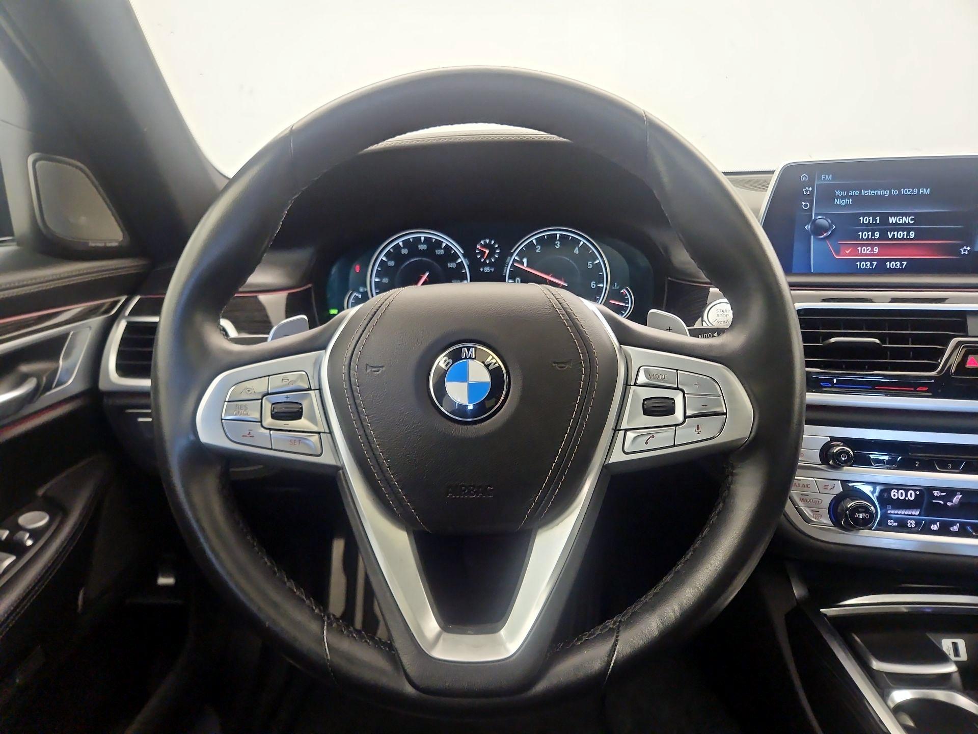 Thumbnail: 2017 BMW 7 Series - 10