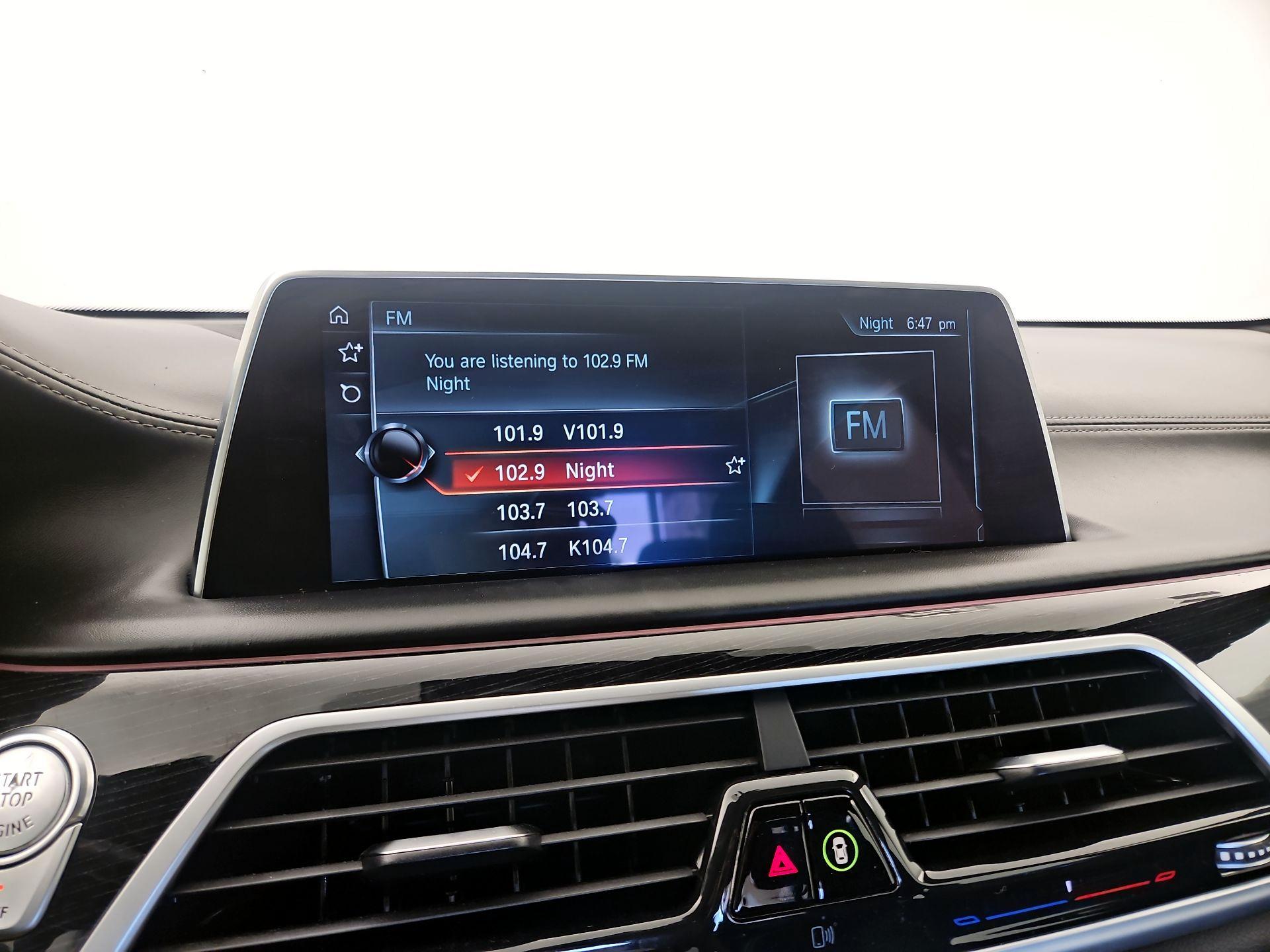 Thumbnail: 2017 BMW 7 Series - 16