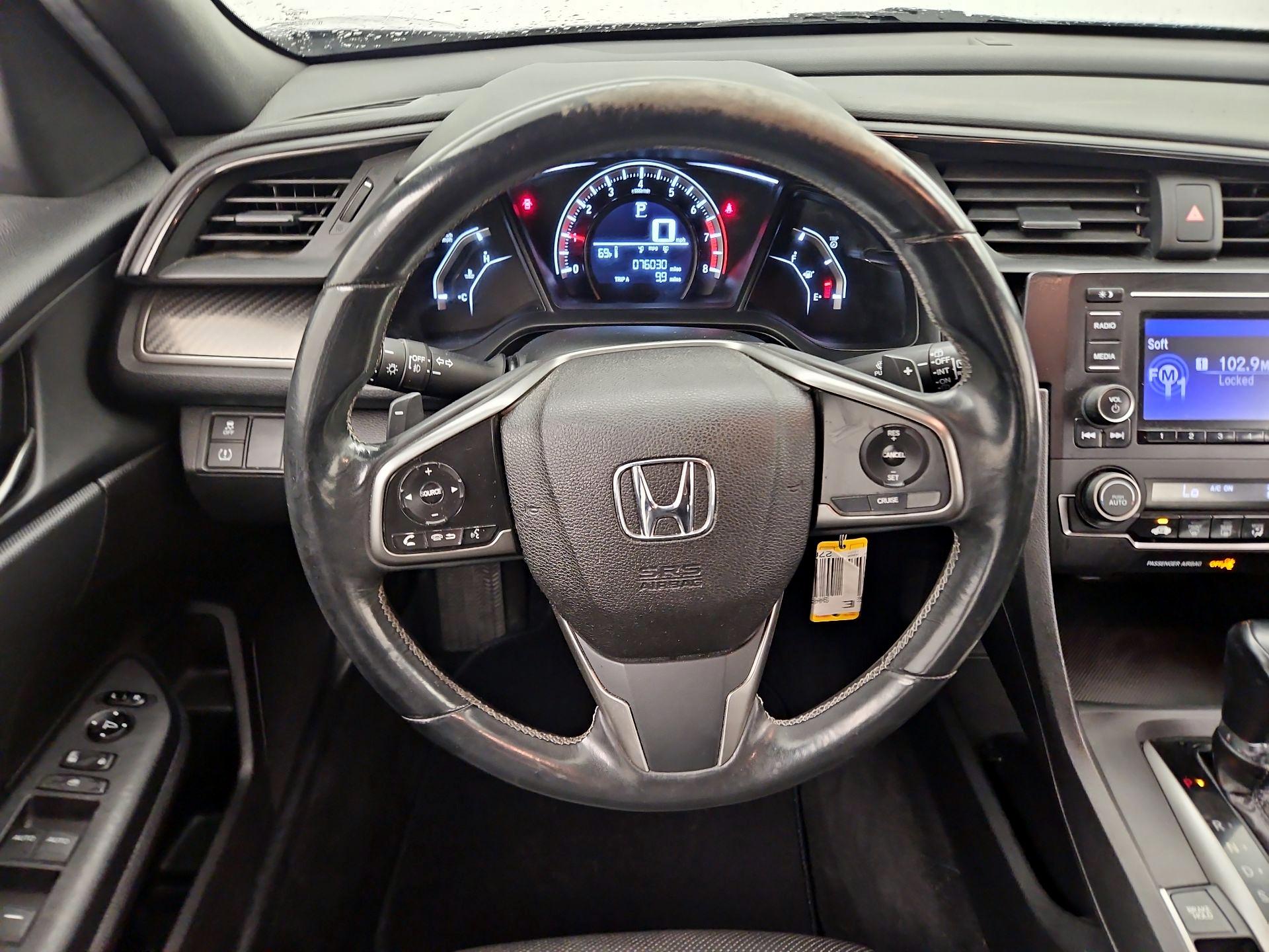 Thumbnail: 2017 Honda Civic - 10