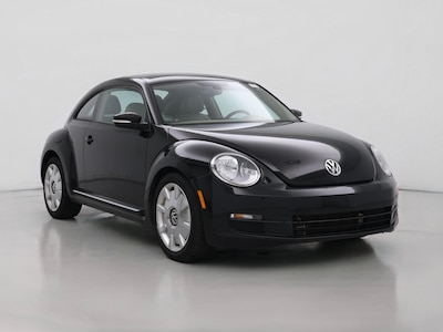 Black 2016 Volkswagen Beetle SE