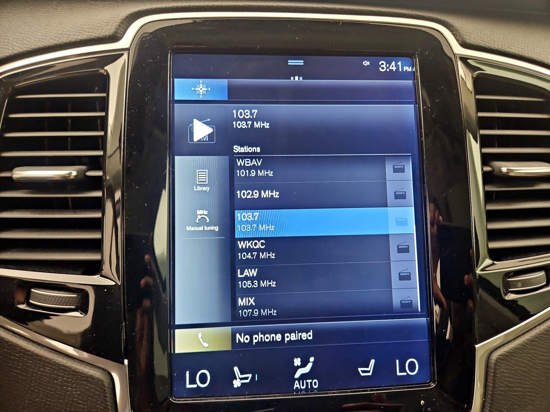 Thumbnail: 2018 Volvo XC90 - 16
