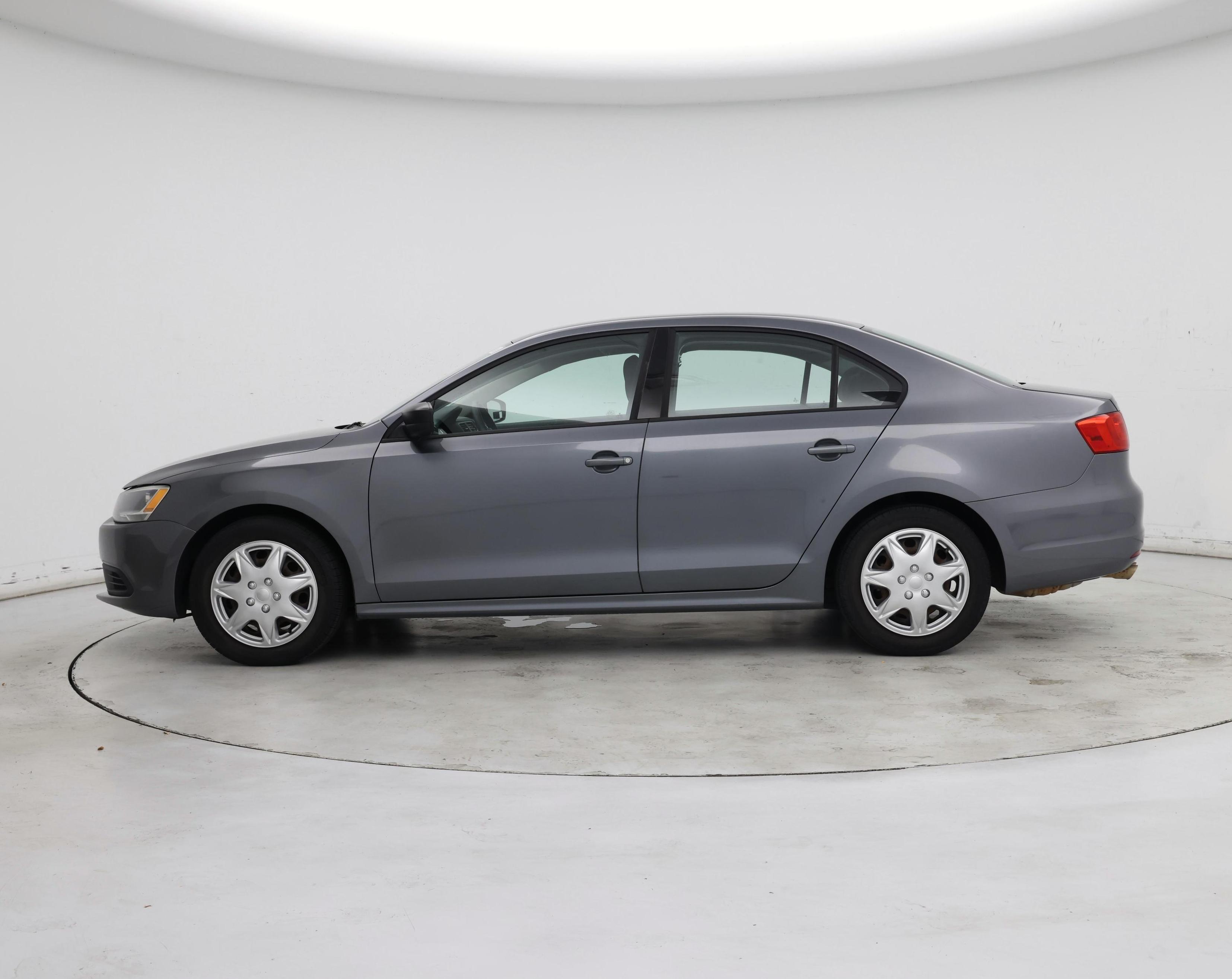 Thumbnail: 2014 Volkswagen Jetta - 3