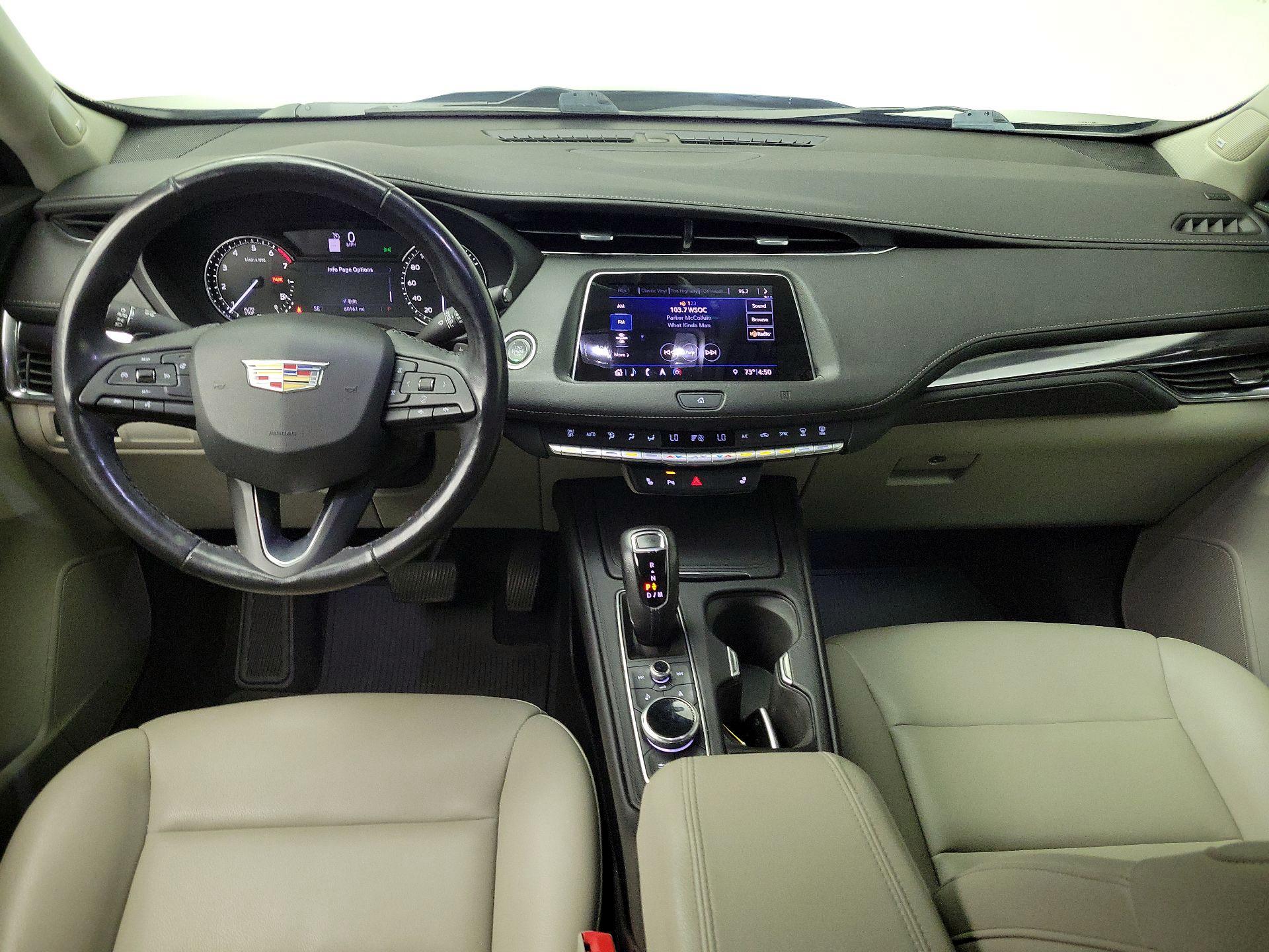 Thumbnail: 2019 Cadillac XT4 - 9