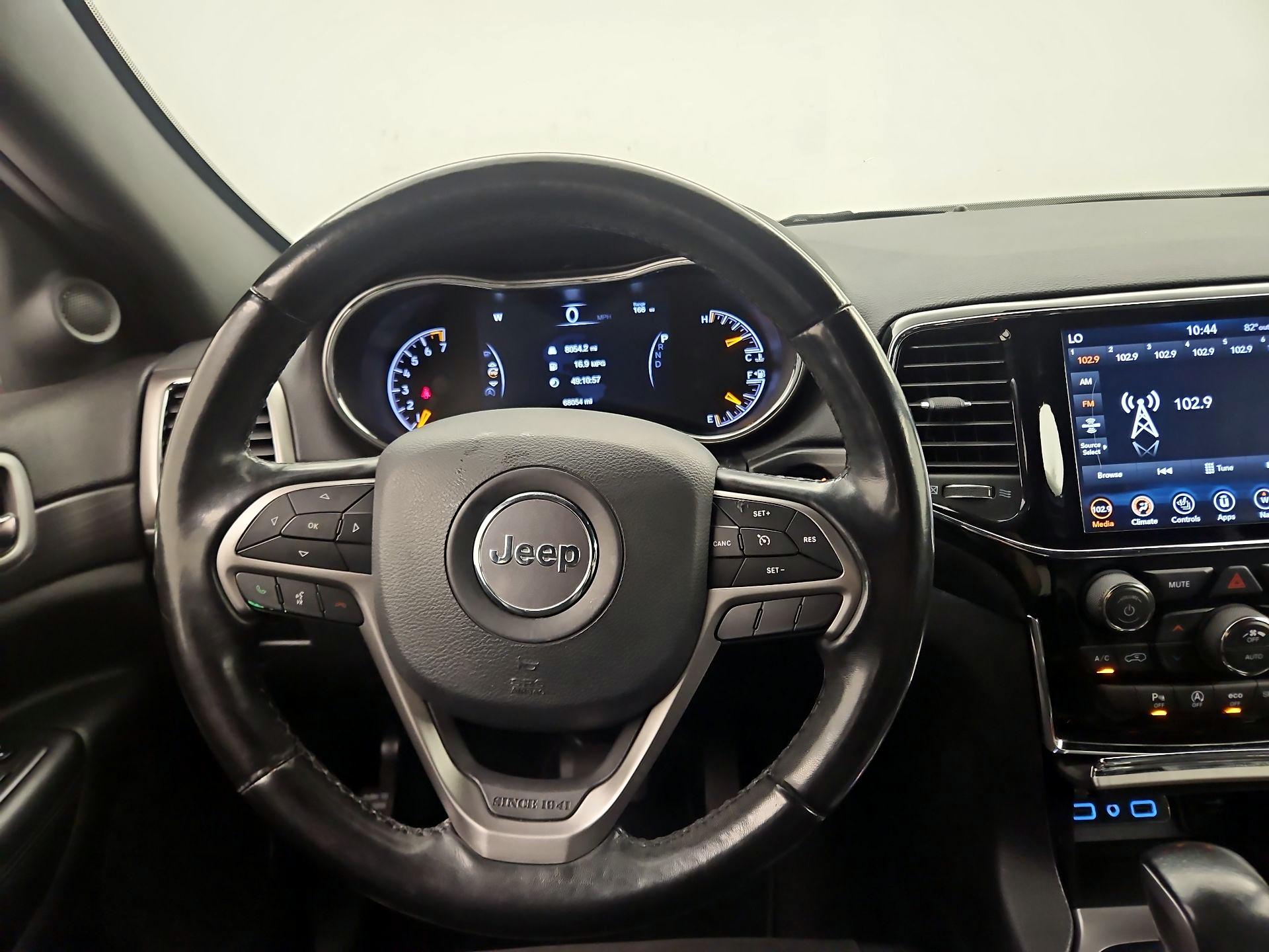 Thumbnail: 2020 Jeep Grand Cherokee - 10