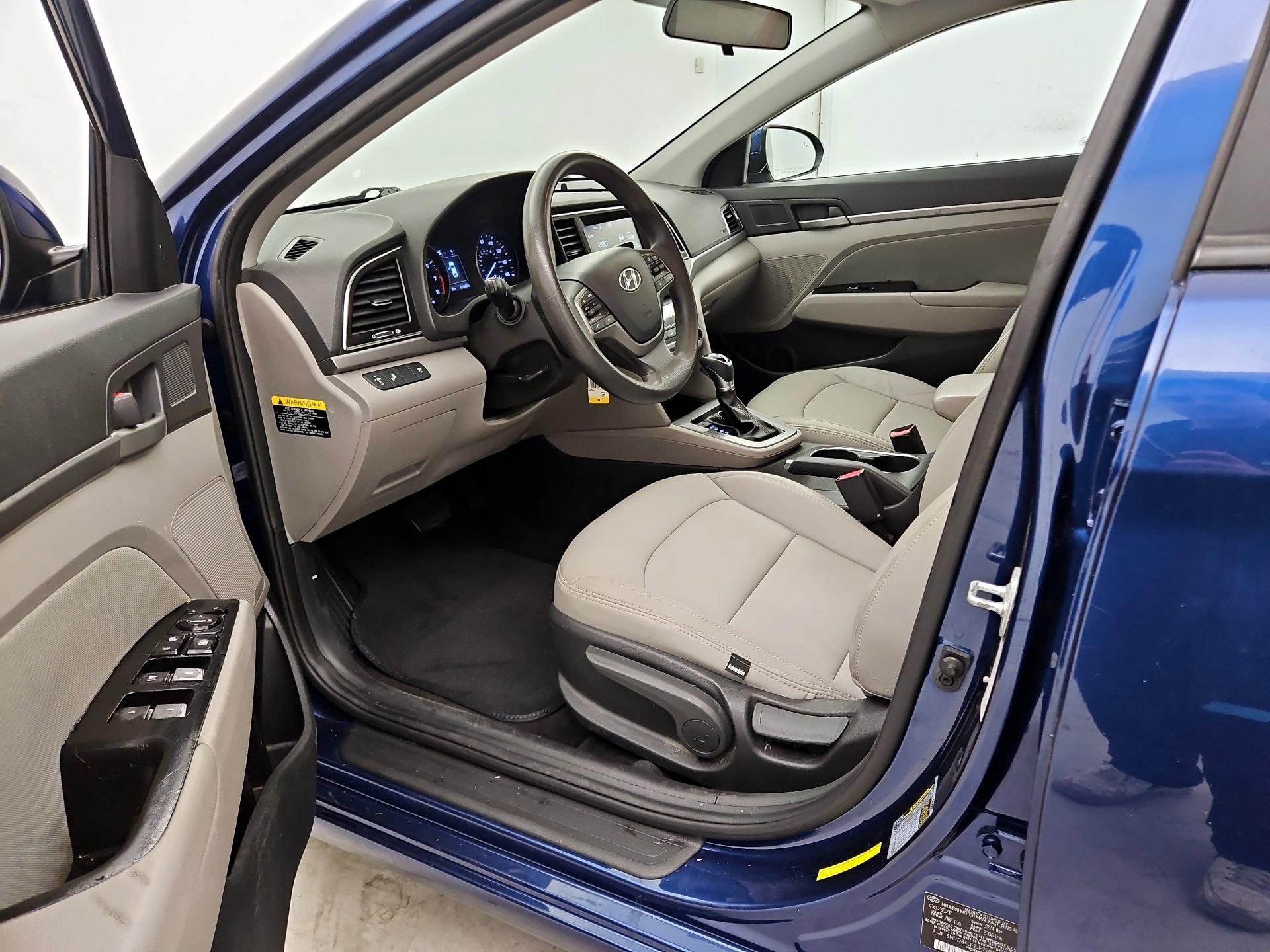 Thumbnail: 2018 Hyundai Elantra - 11