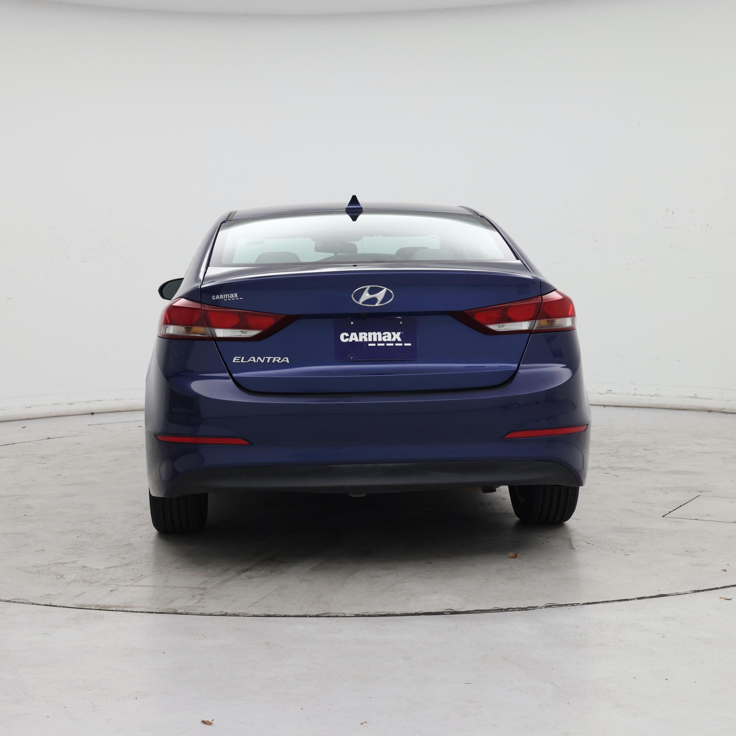 Thumbnail: 2018 Hyundai Elantra - 6