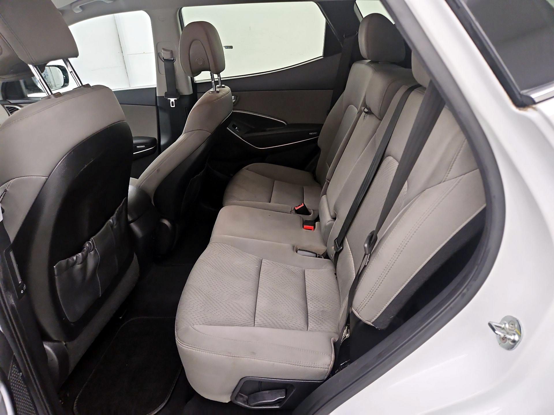 Thumbnail: 2018 Hyundai Santa Fe - 19