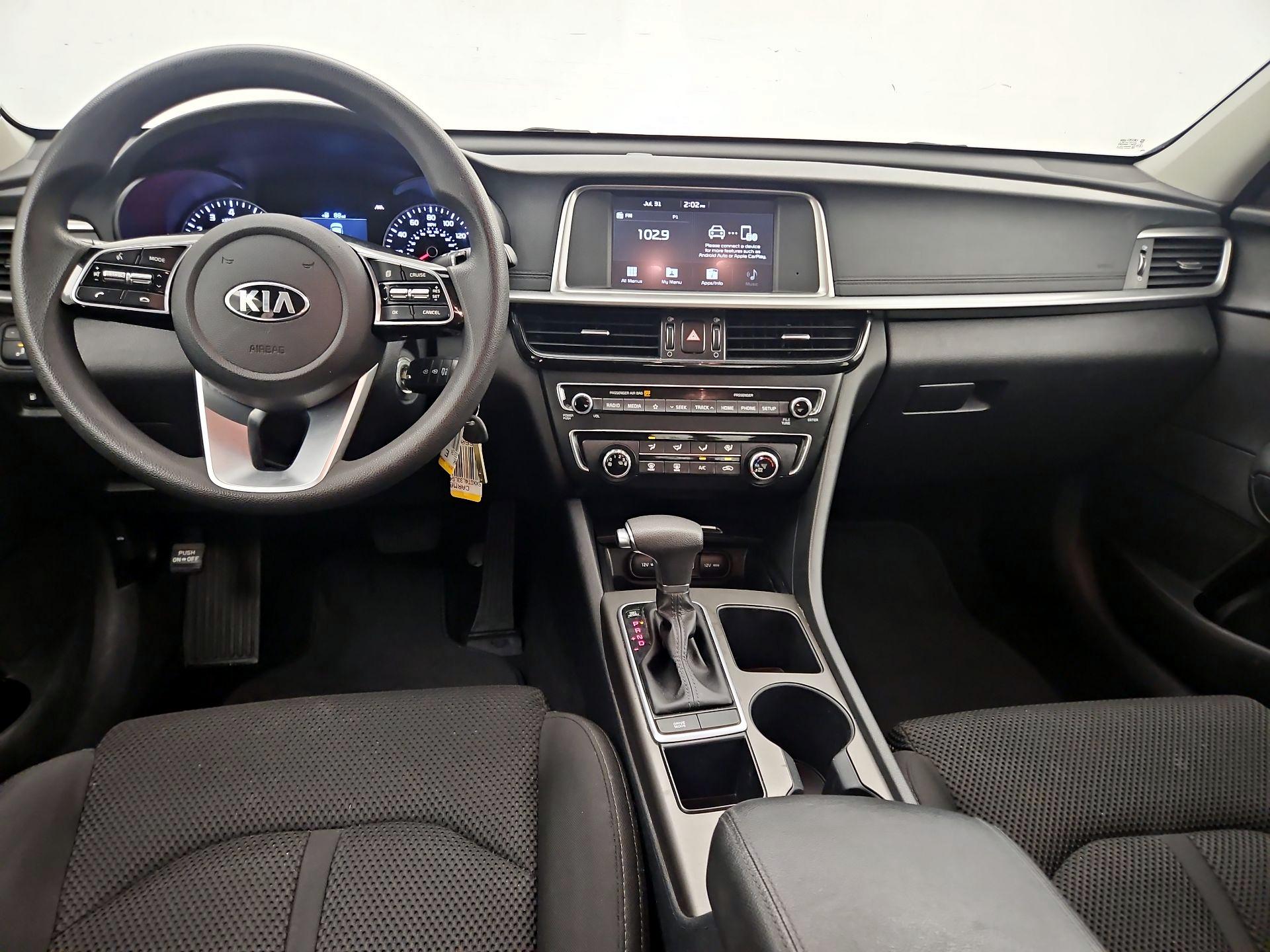 Thumbnail: 2020 Kia Optima - 9