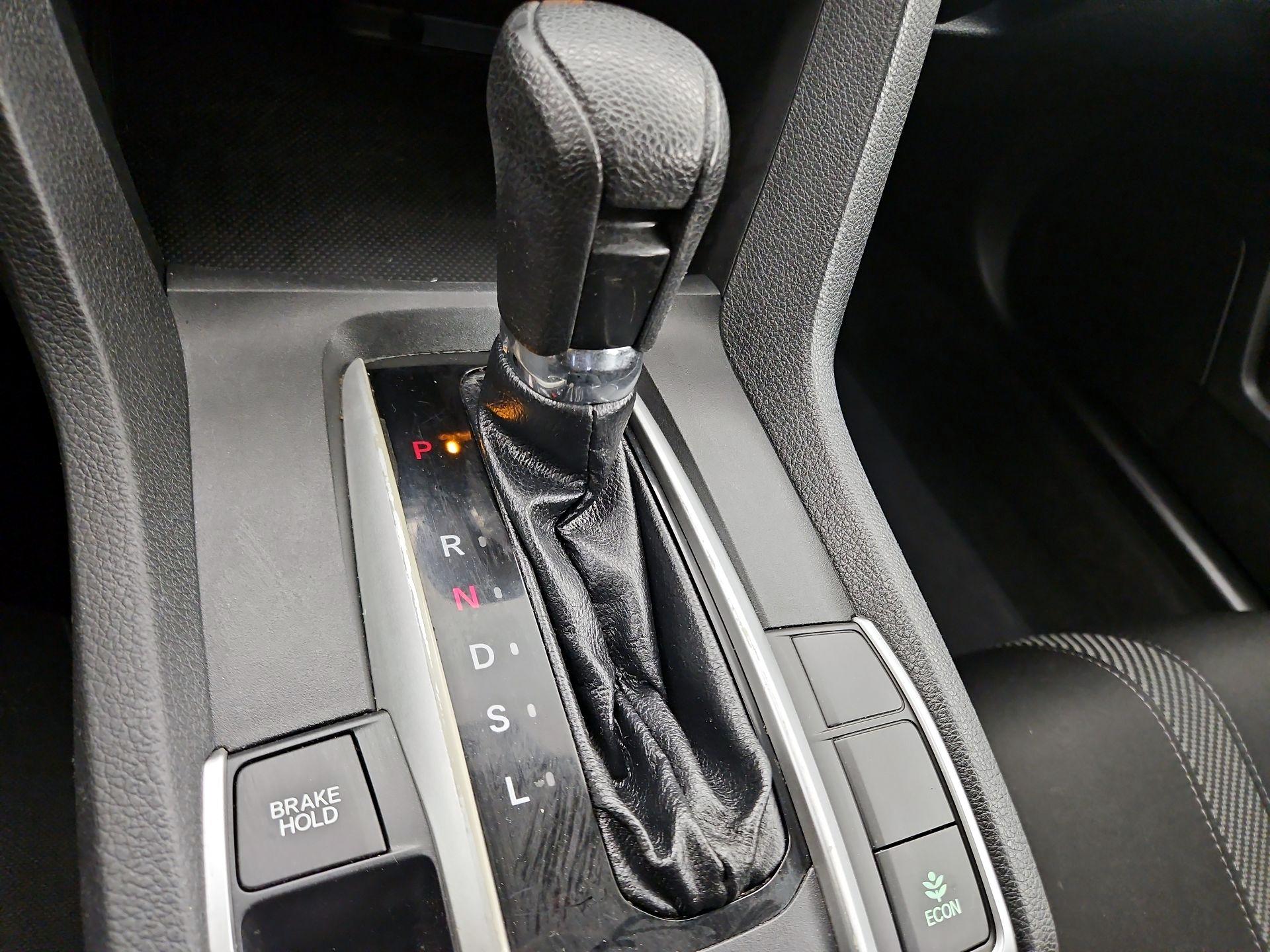 Thumbnail: 2018 Honda Civic - 17