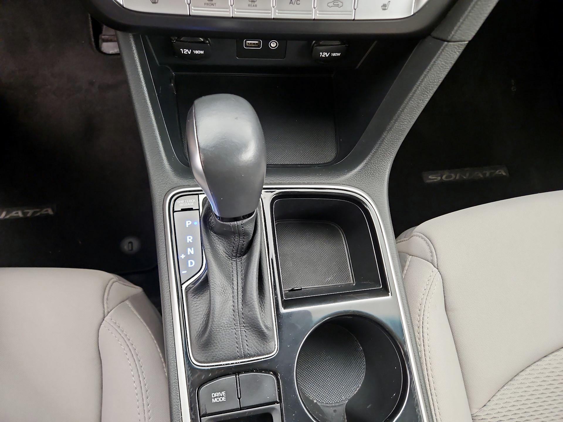 Thumbnail: 2018 Hyundai Sonata - 17