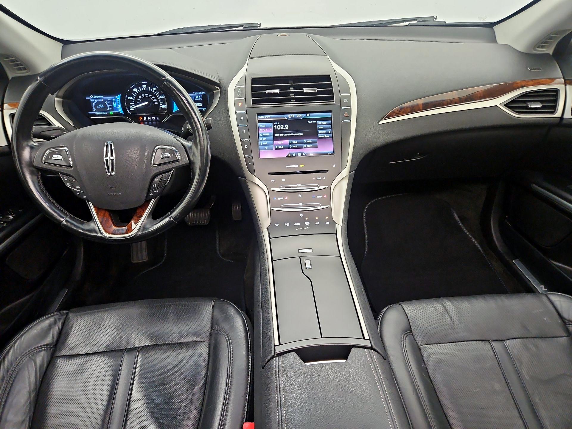 Thumbnail: 2016 Lincoln MKZ - 9