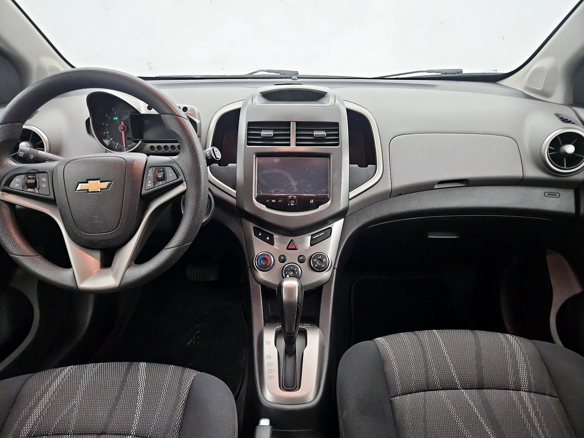 Thumbnail: 2016 Chevrolet Sonic - 9