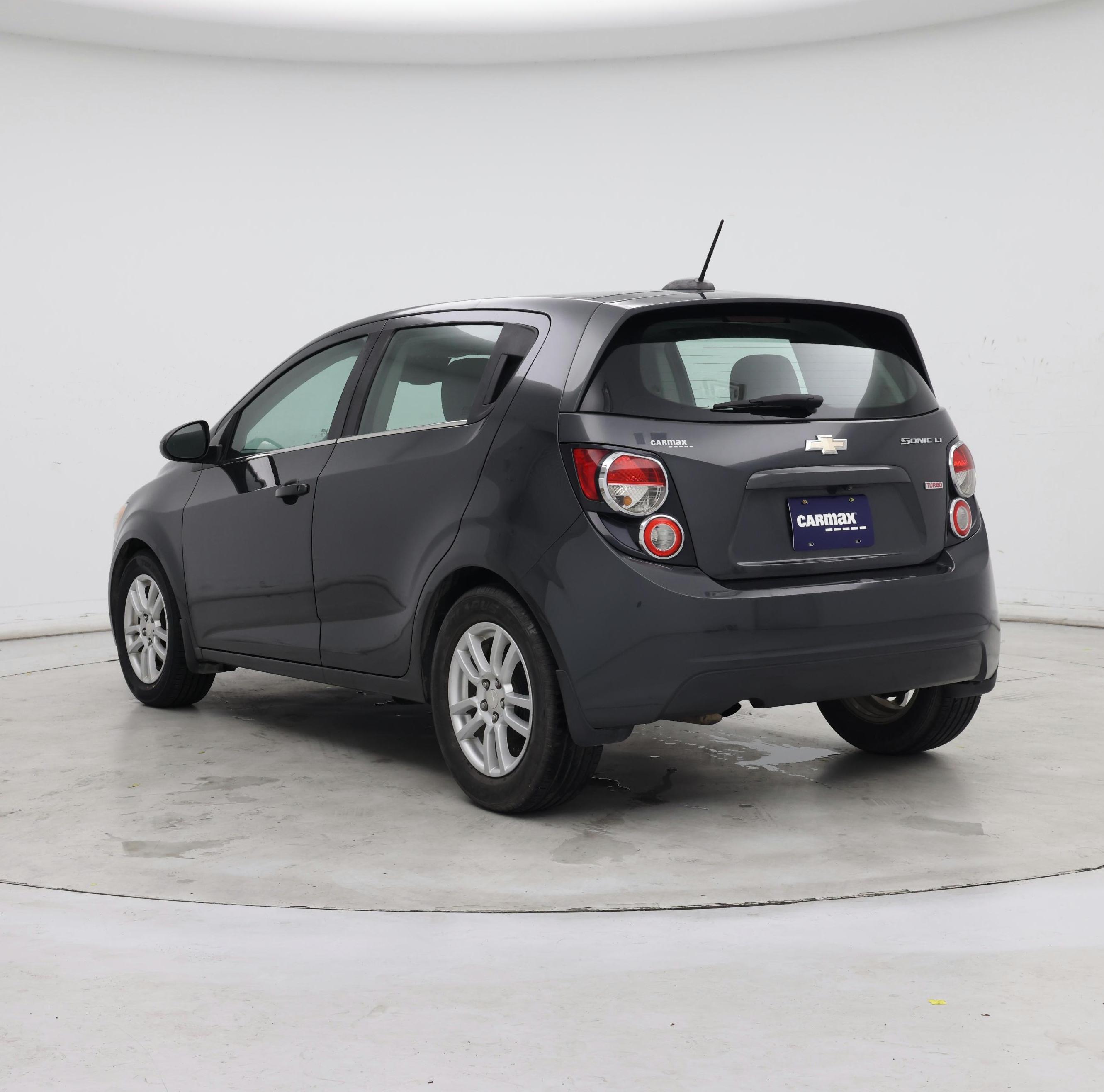 Thumbnail: 2016 Chevrolet Sonic - 2