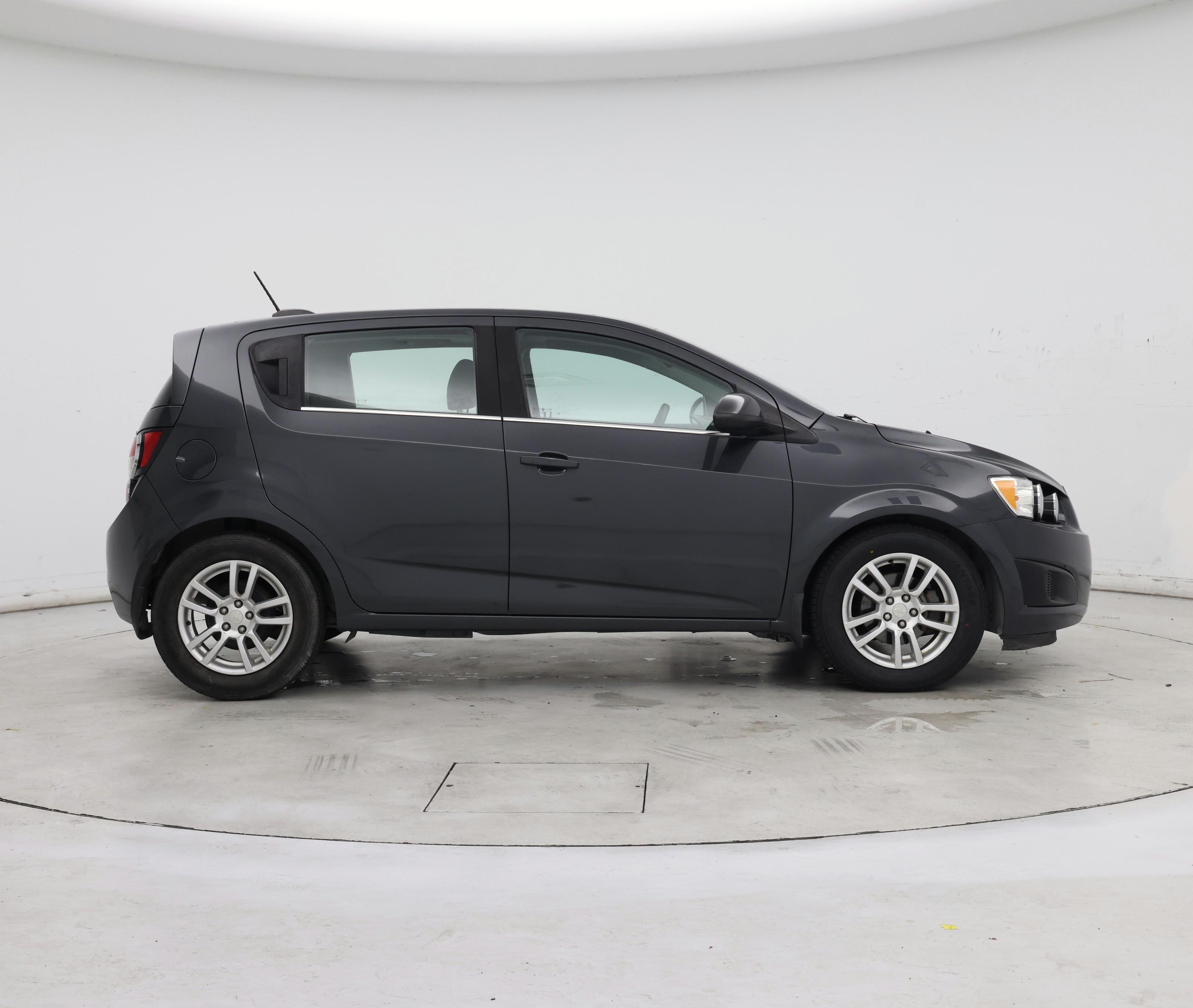 Thumbnail: 2016 Chevrolet Sonic - 7