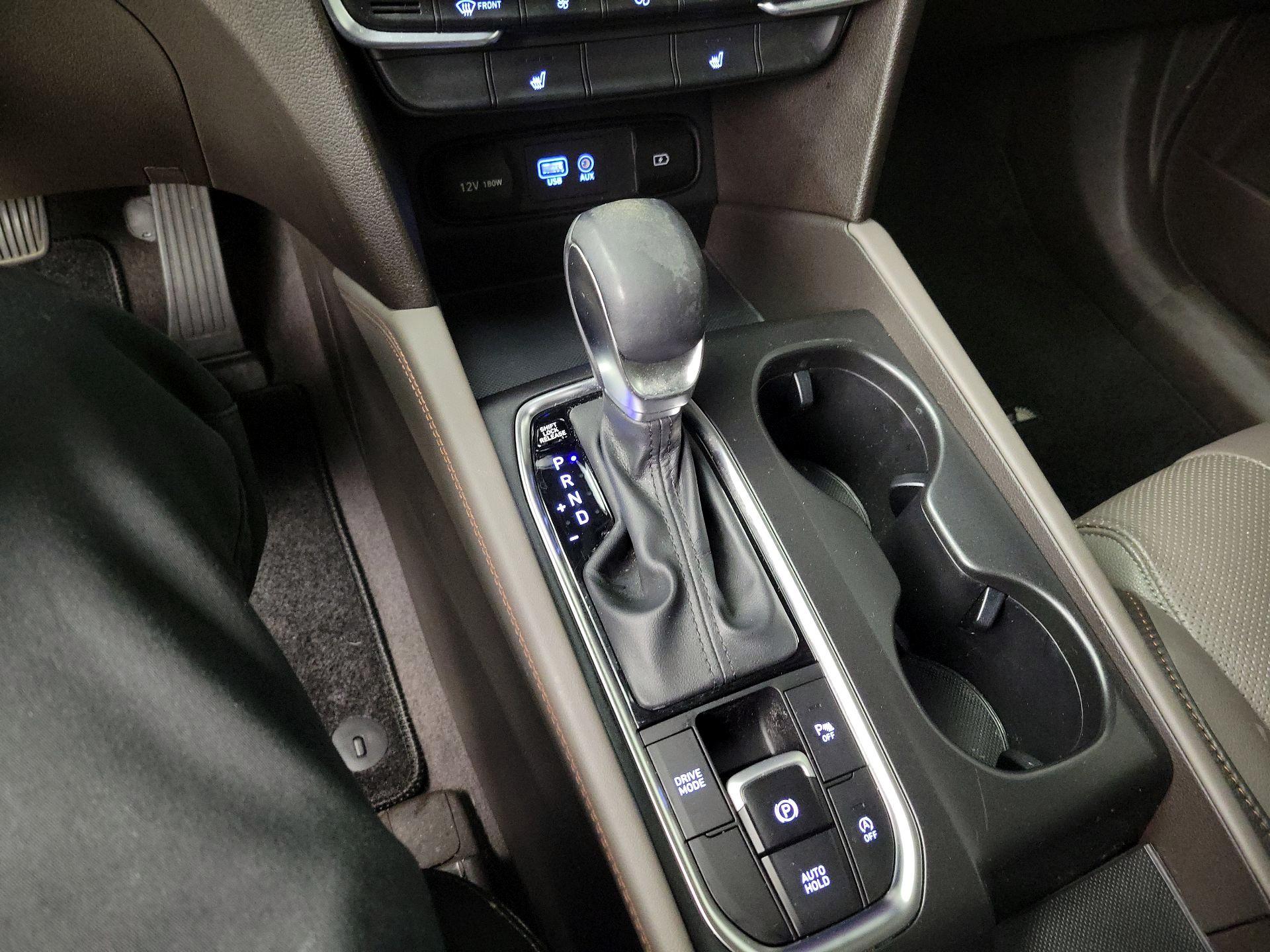 Thumbnail: 2019 Hyundai Santa Fe - 17