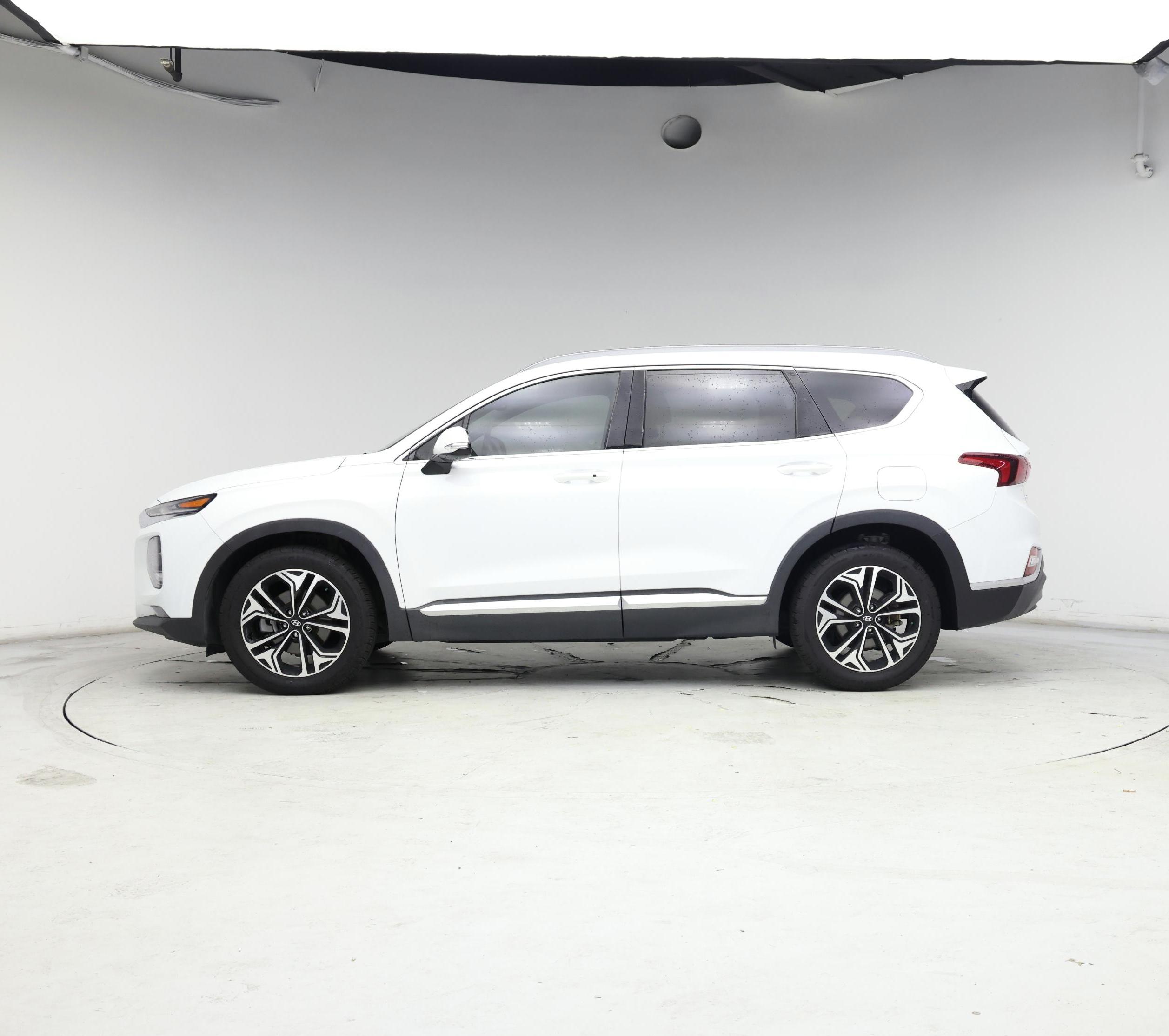 Thumbnail: 2019 Hyundai Santa Fe - 3