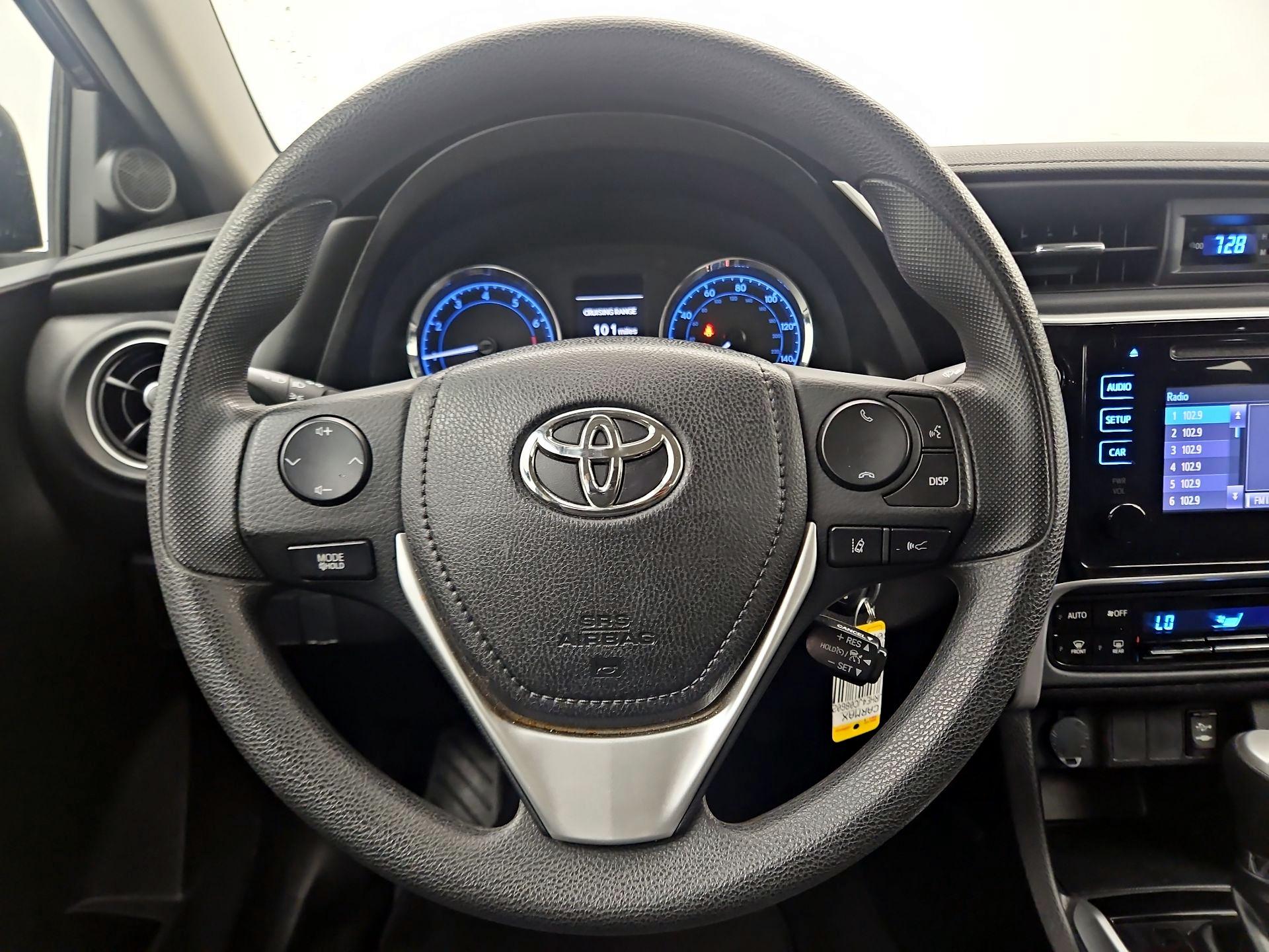 Thumbnail: 2018 Toyota Corolla - 10