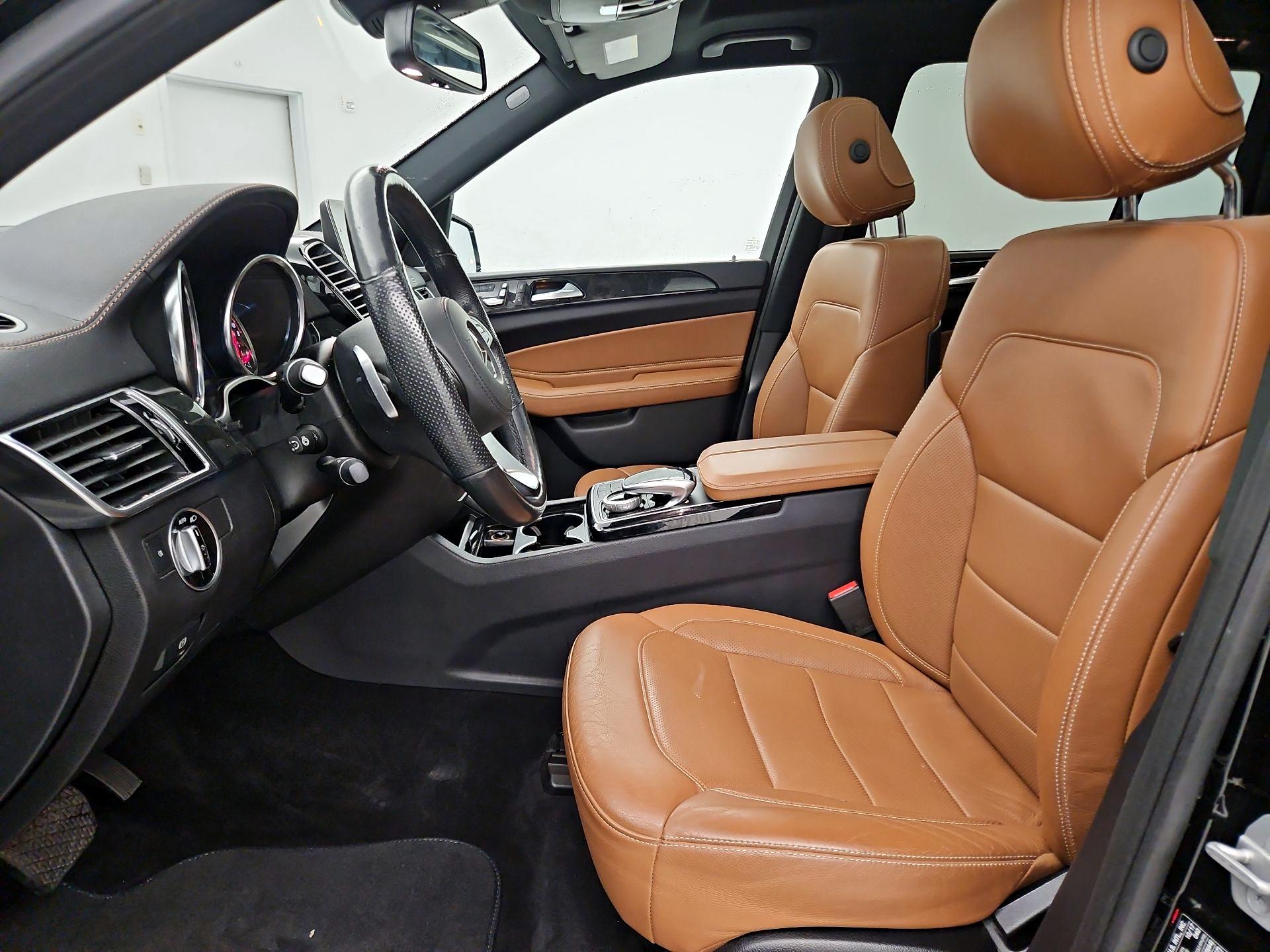 Thumbnail: 2018 Mercedes-Benz GLS - 11