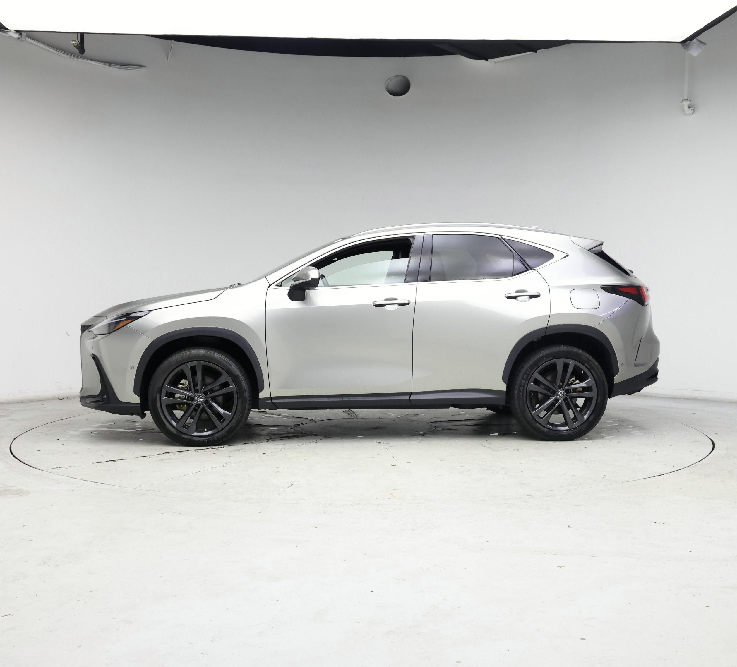 Thumbnail: 2022 Lexus NX - 3