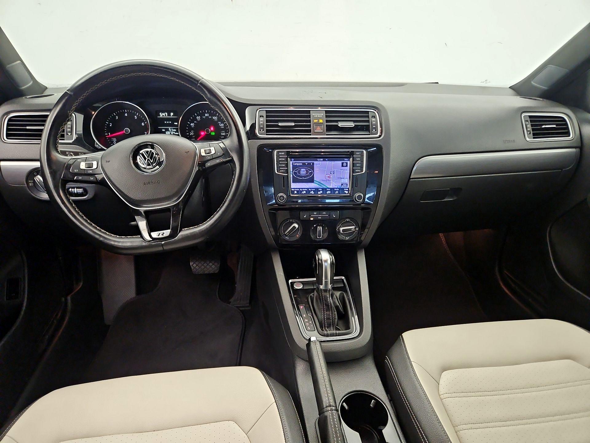 Thumbnail: 2016 Volkswagen Jetta - 9