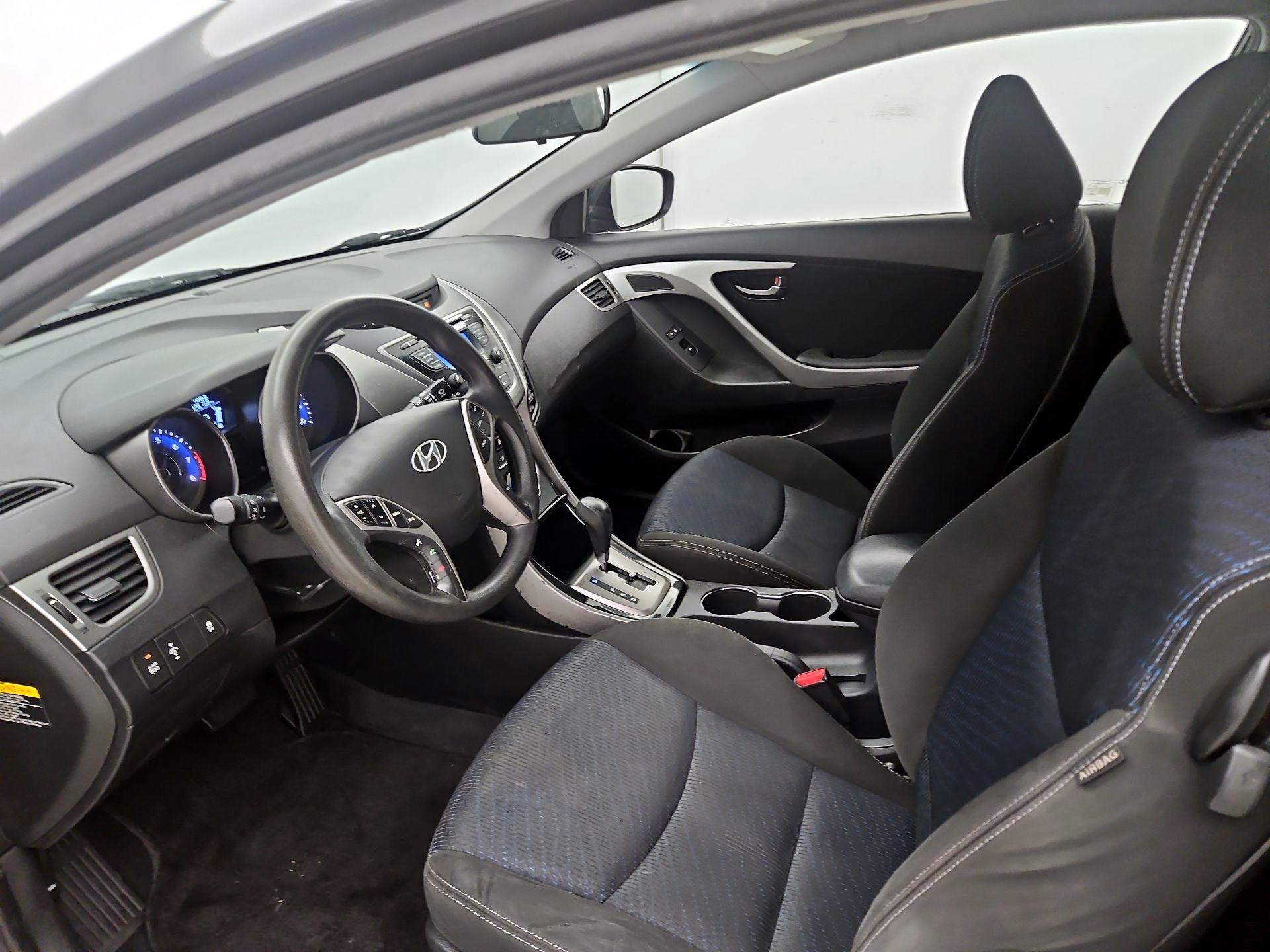 Thumbnail: 2013 Hyundai Elantra - 11