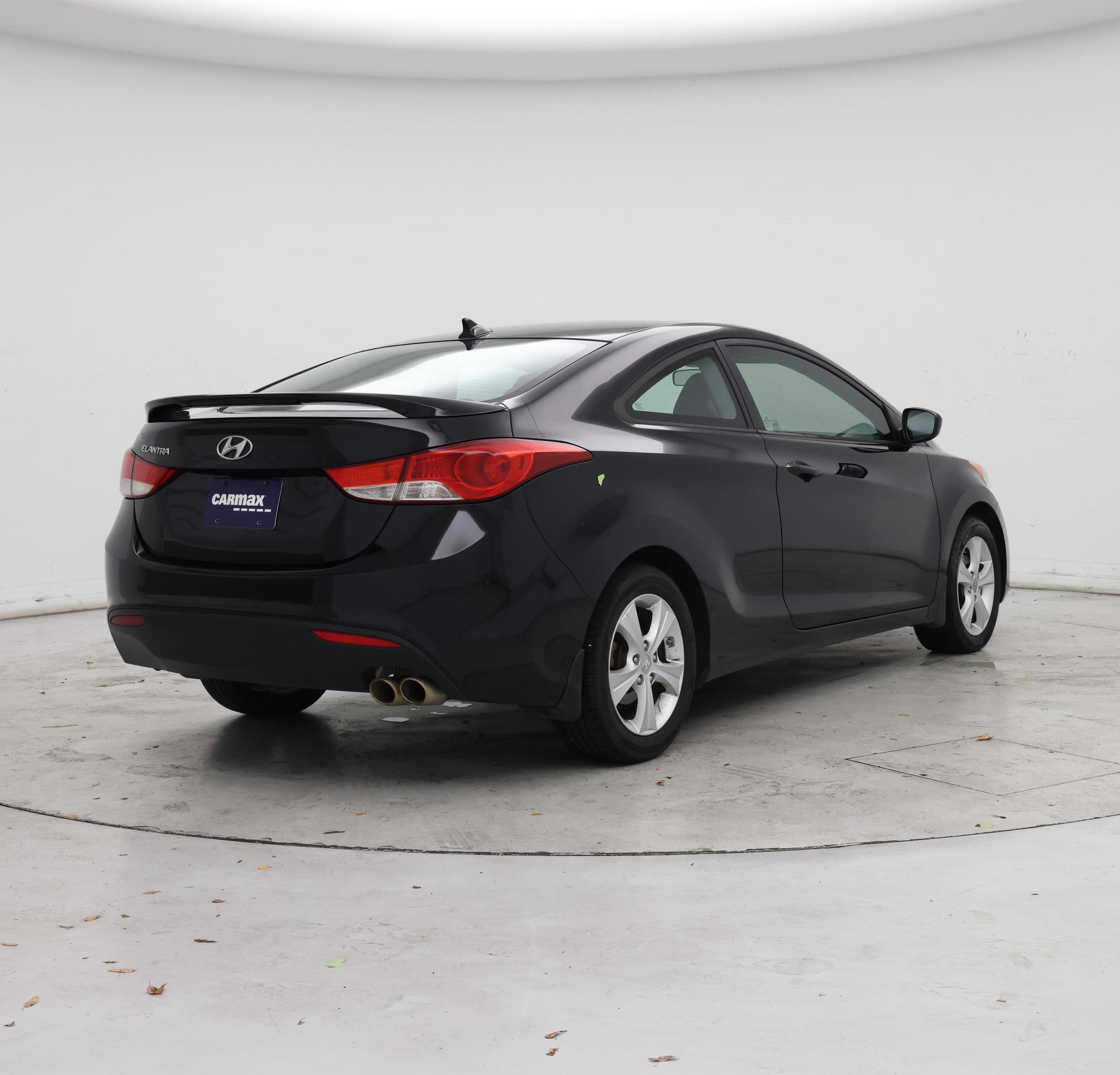 Thumbnail: 2013 Hyundai Elantra - 8