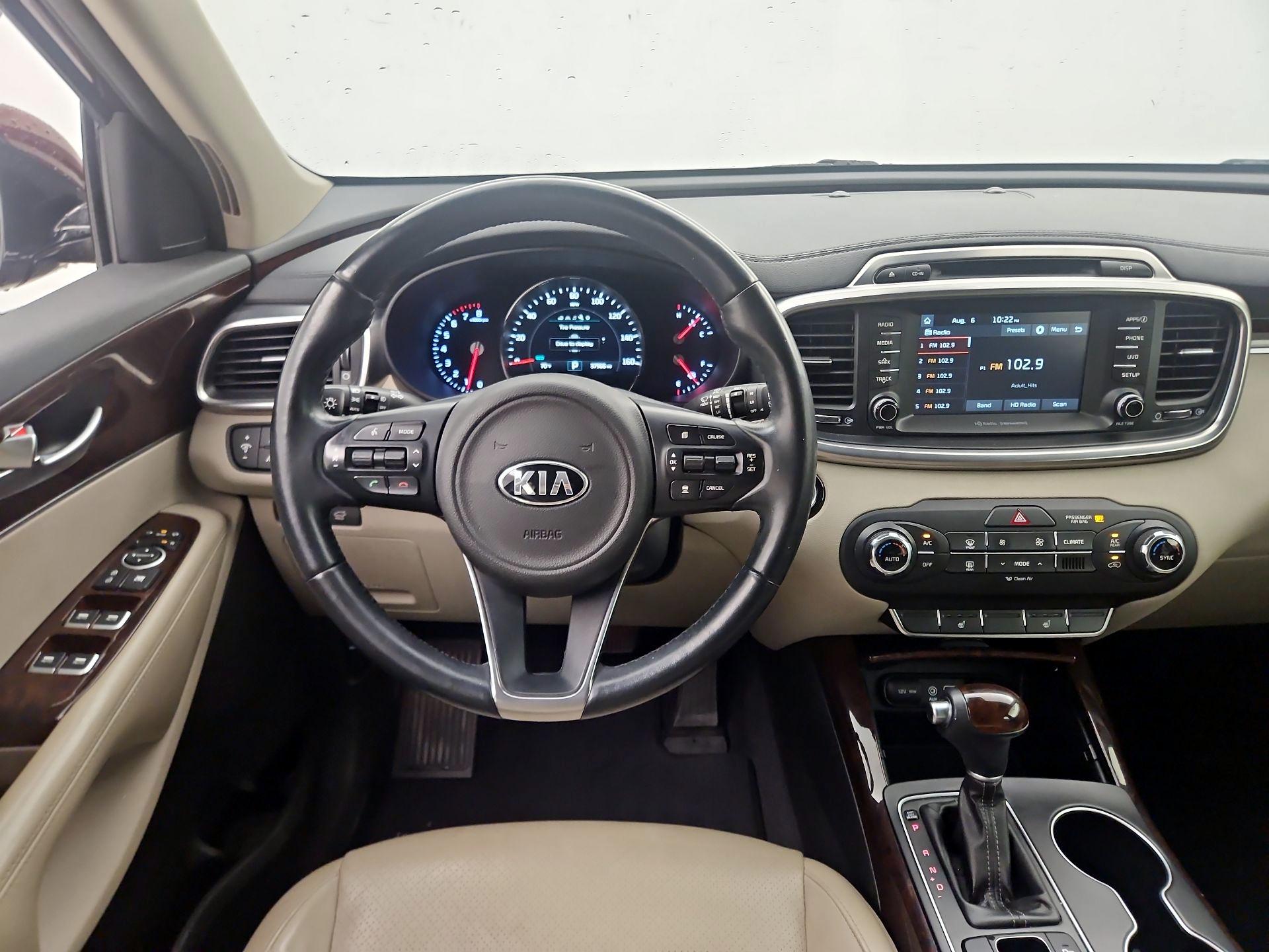 Thumbnail: 2018 Kia Sorento - 10