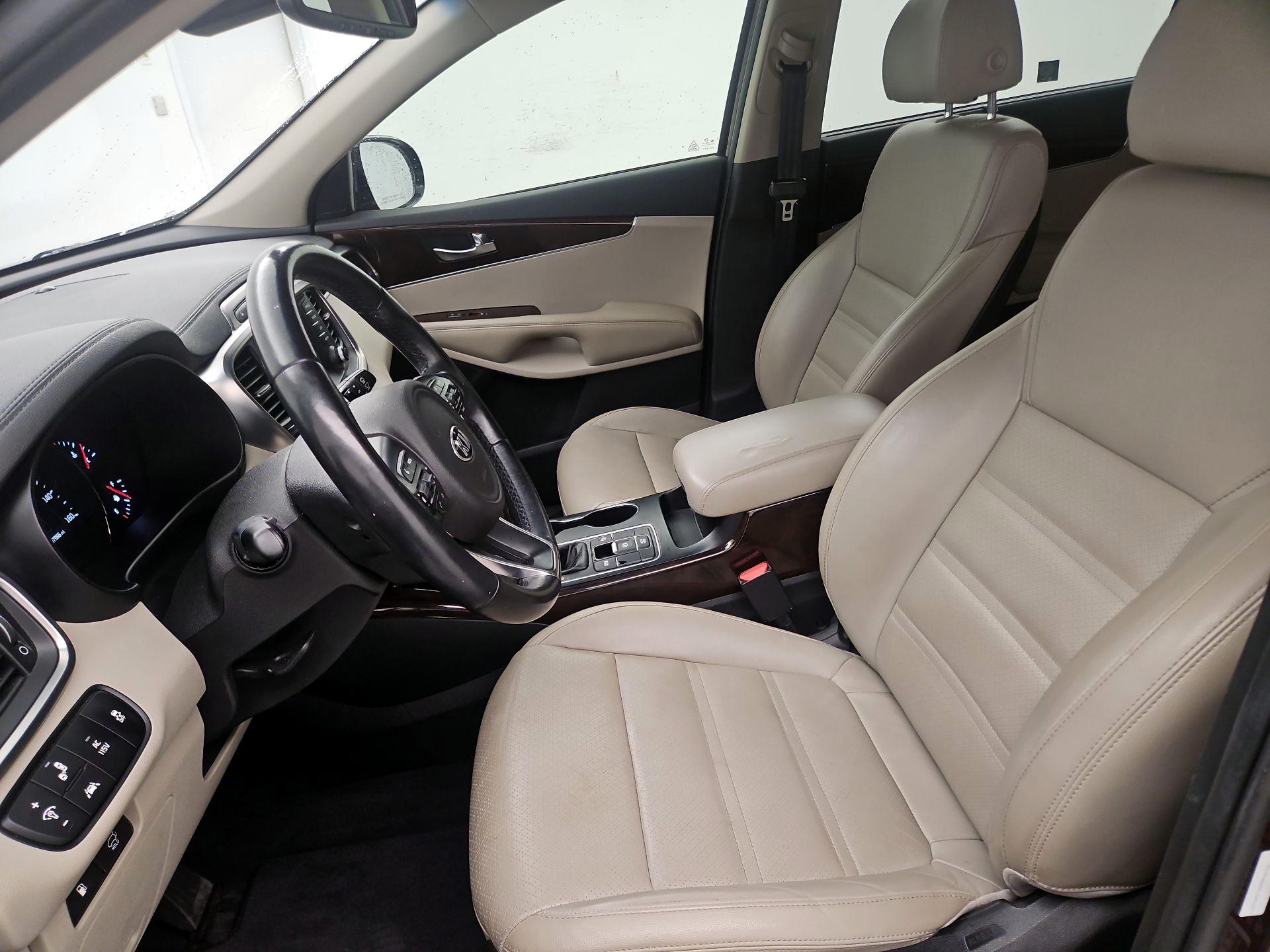 Thumbnail: 2018 Kia Sorento - 11