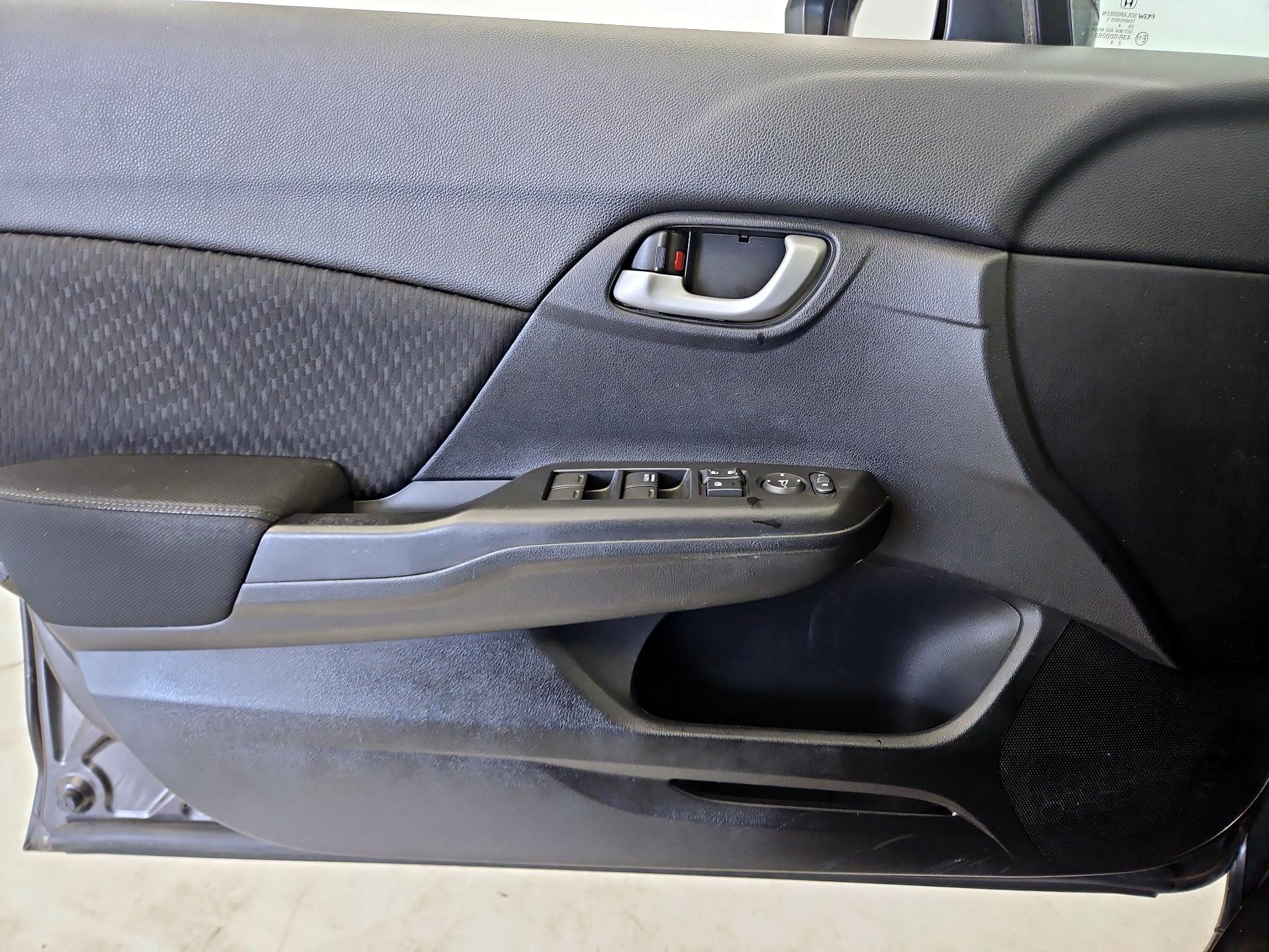 Thumbnail: 2014 Honda Civic - 12