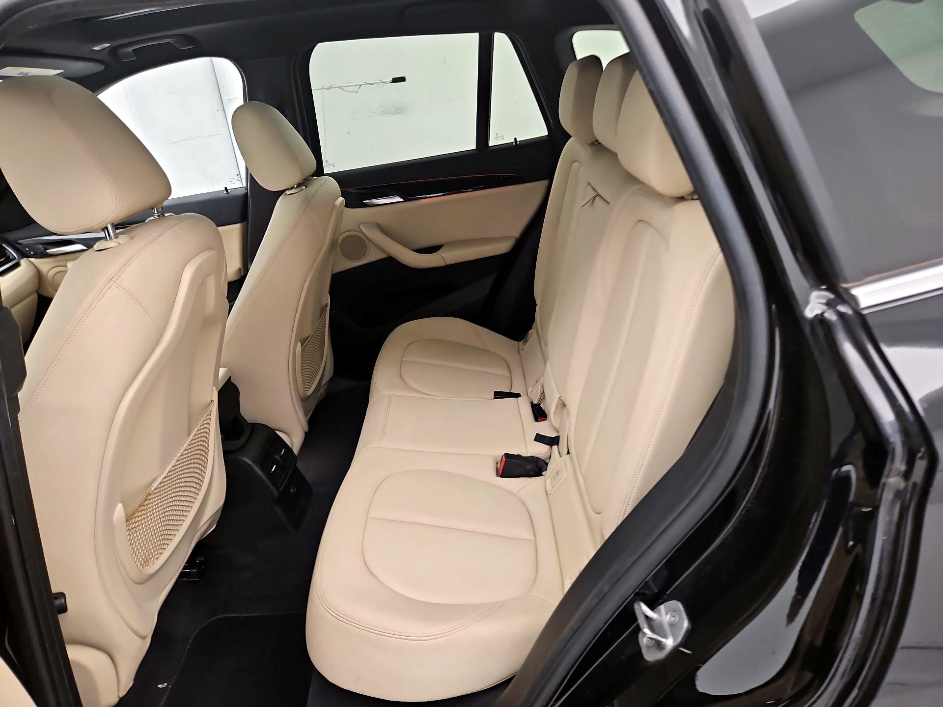 Thumbnail: 2018 BMW X1 - 20