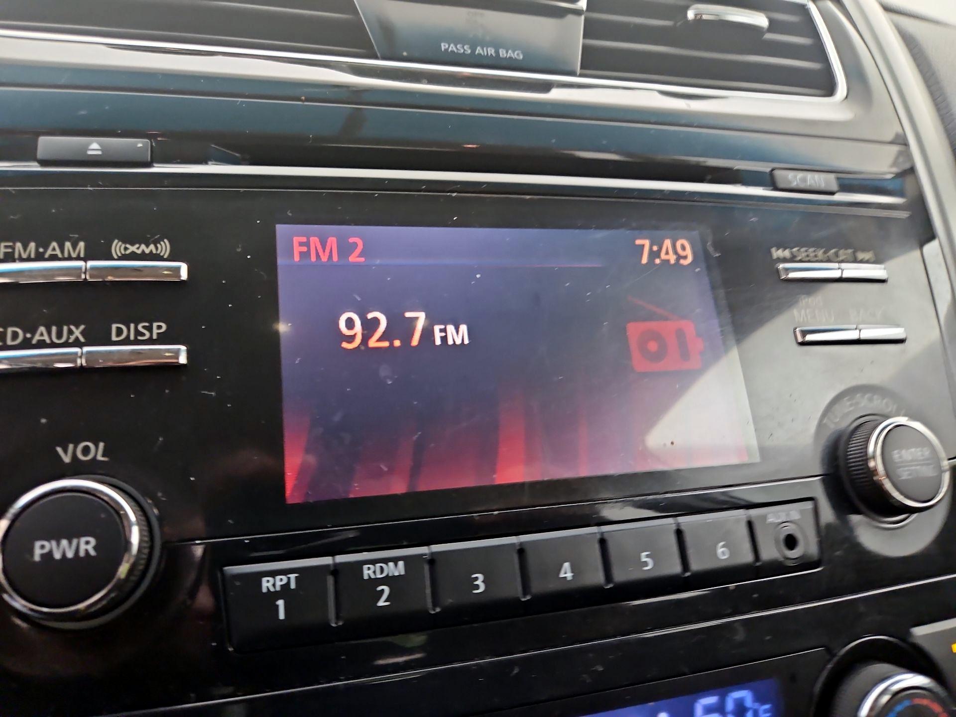 Thumbnail: 2013 Nissan Altima - 15