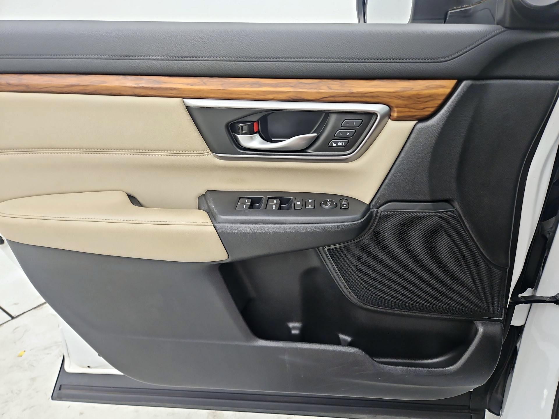 Thumbnail: 2019 Honda CR-V - 12