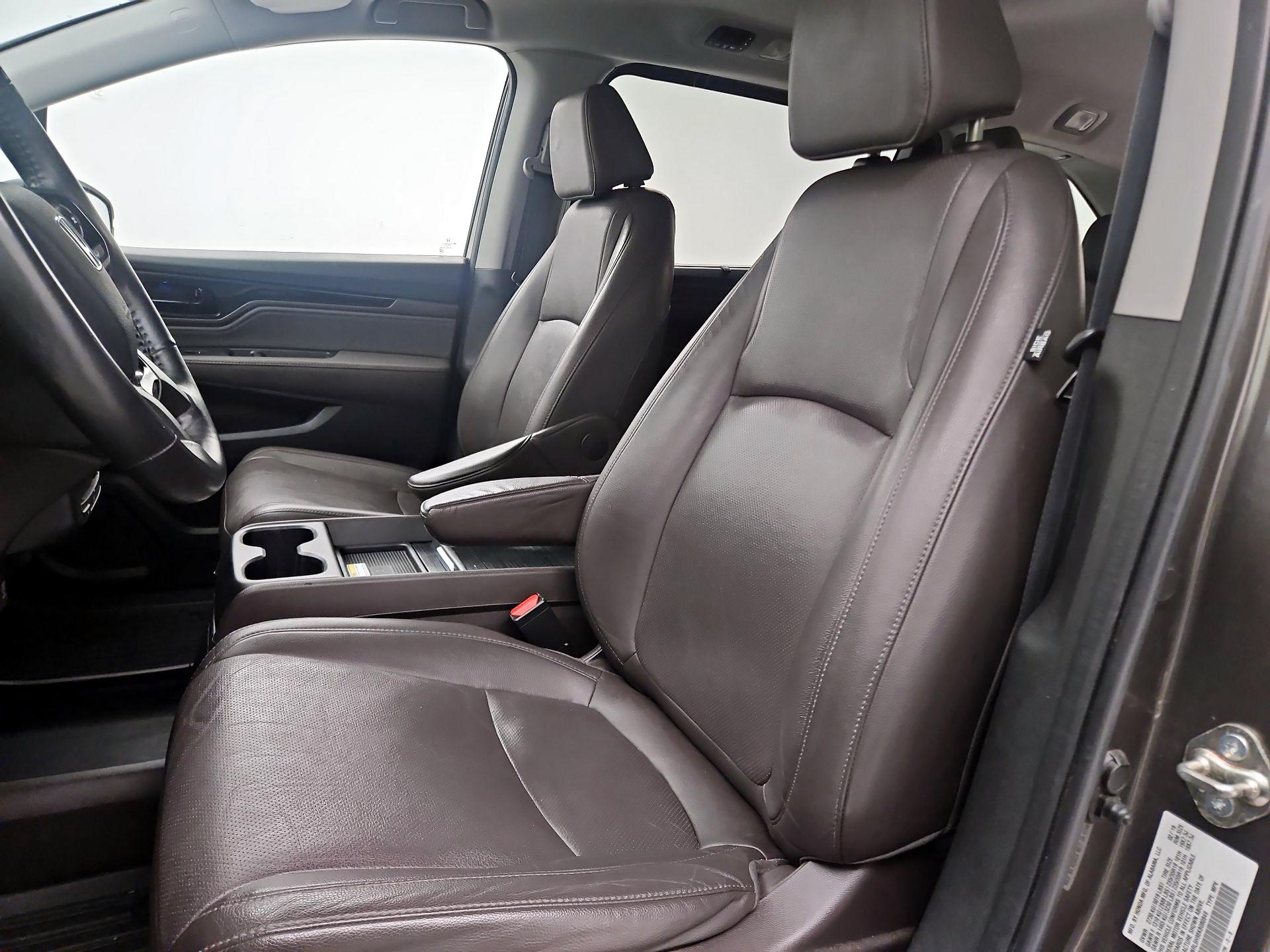 Thumbnail: 2019 Honda Odyssey - 11