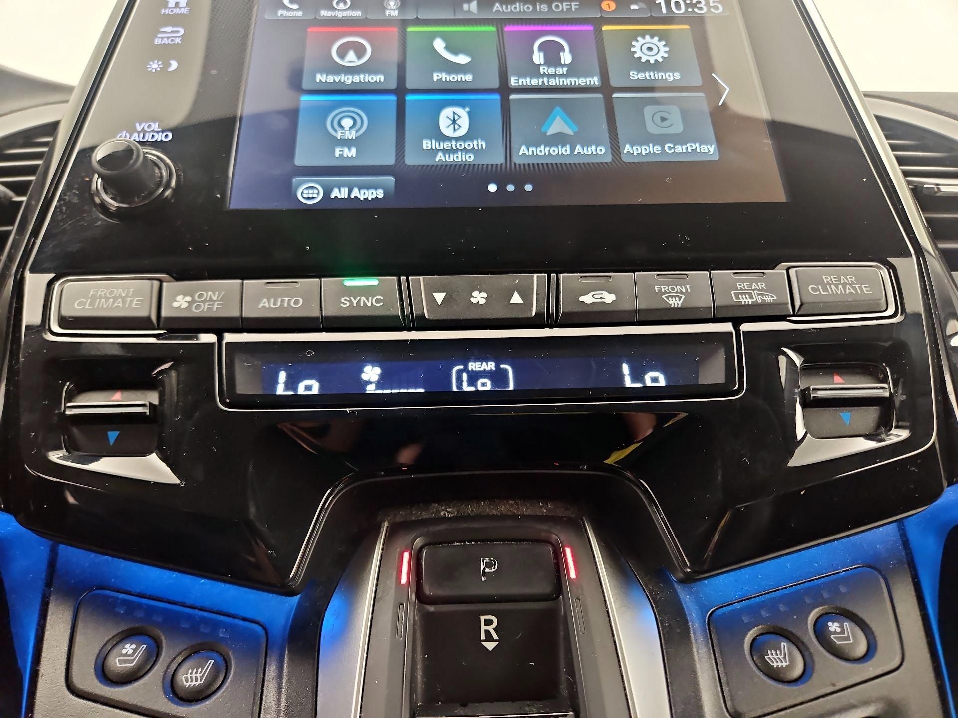 Thumbnail: 2019 Honda Odyssey - 16