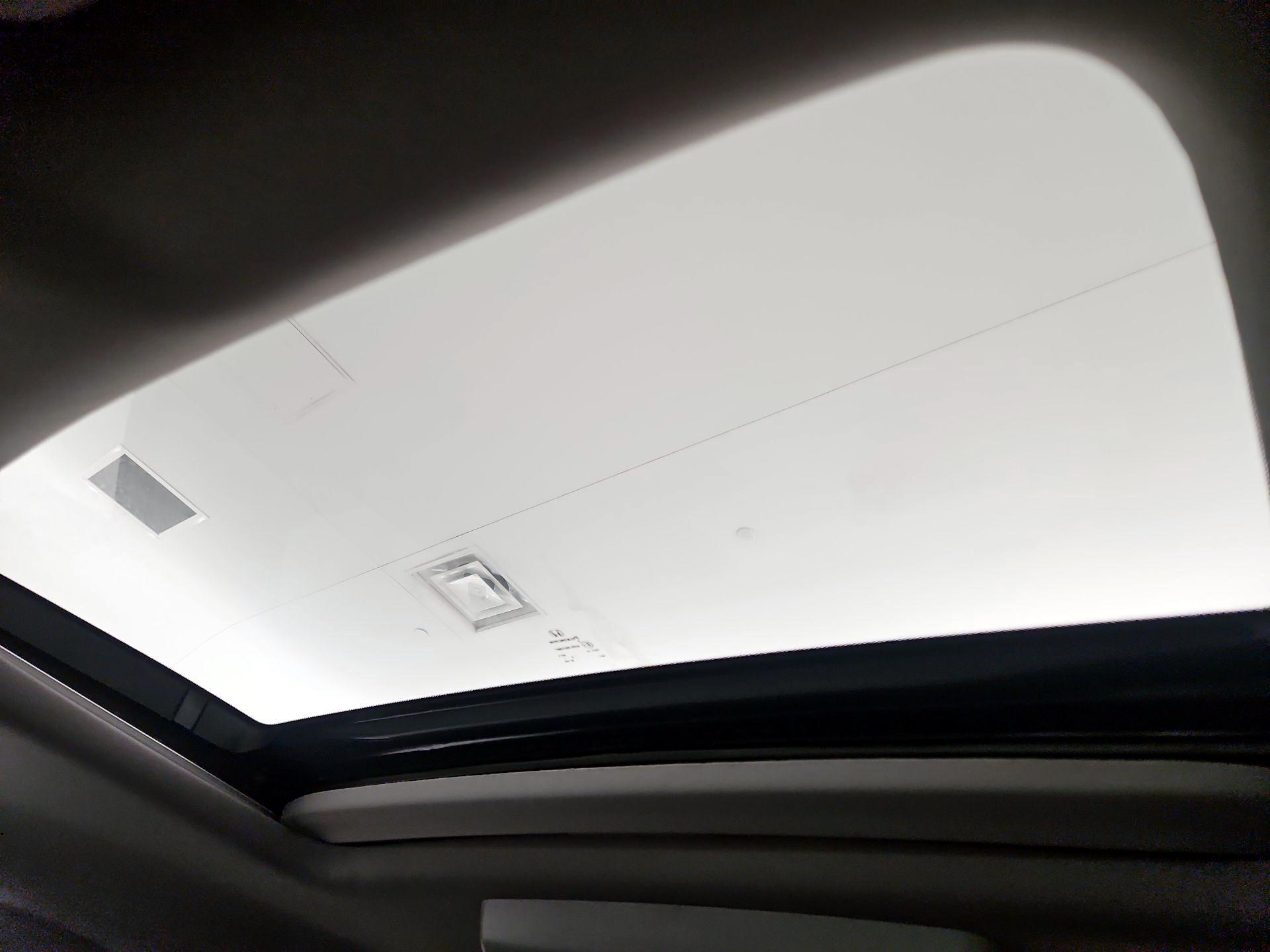 Thumbnail: 2019 Honda Odyssey - 18