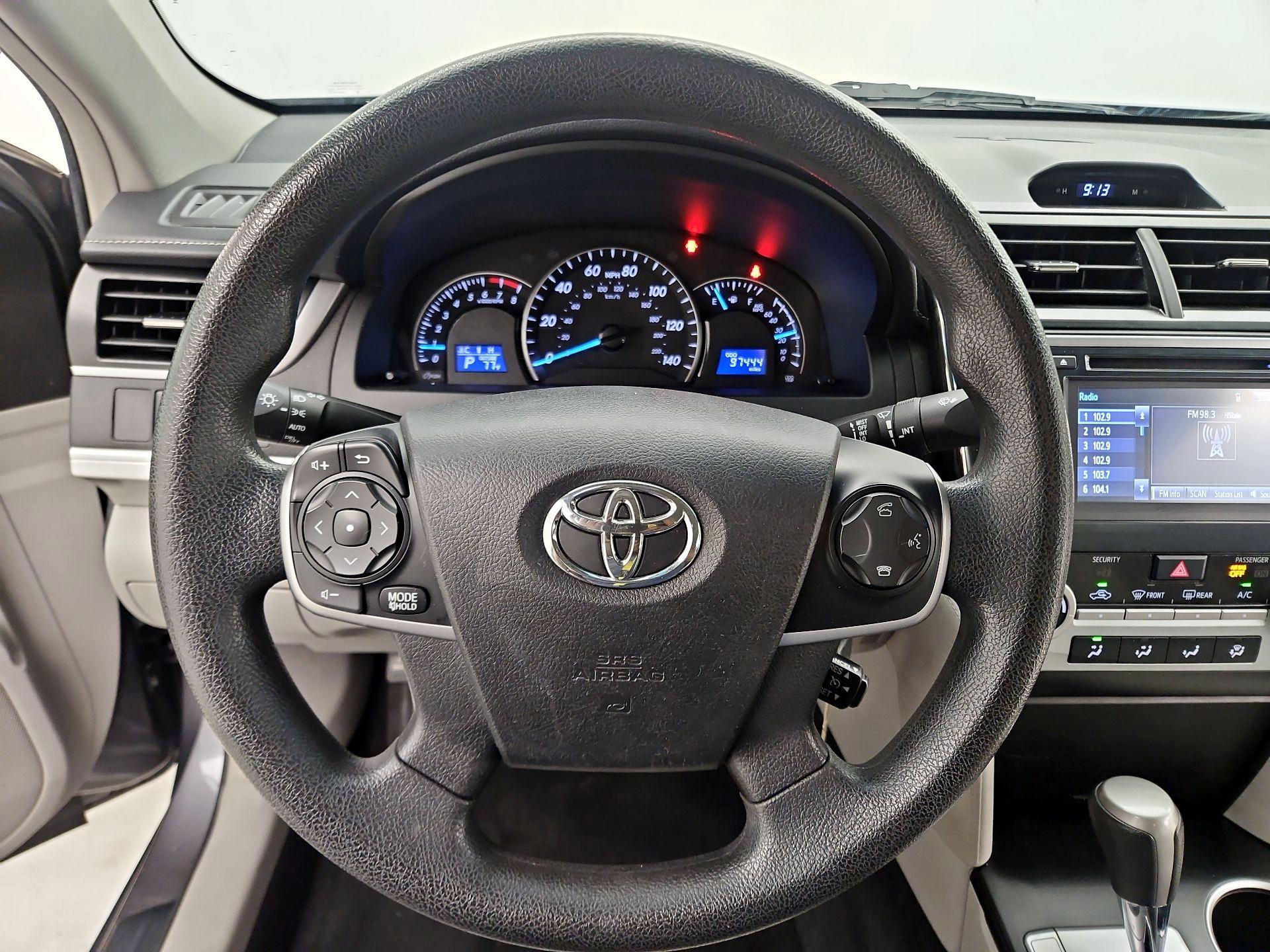 Thumbnail: 2014 Toyota Camry - 10