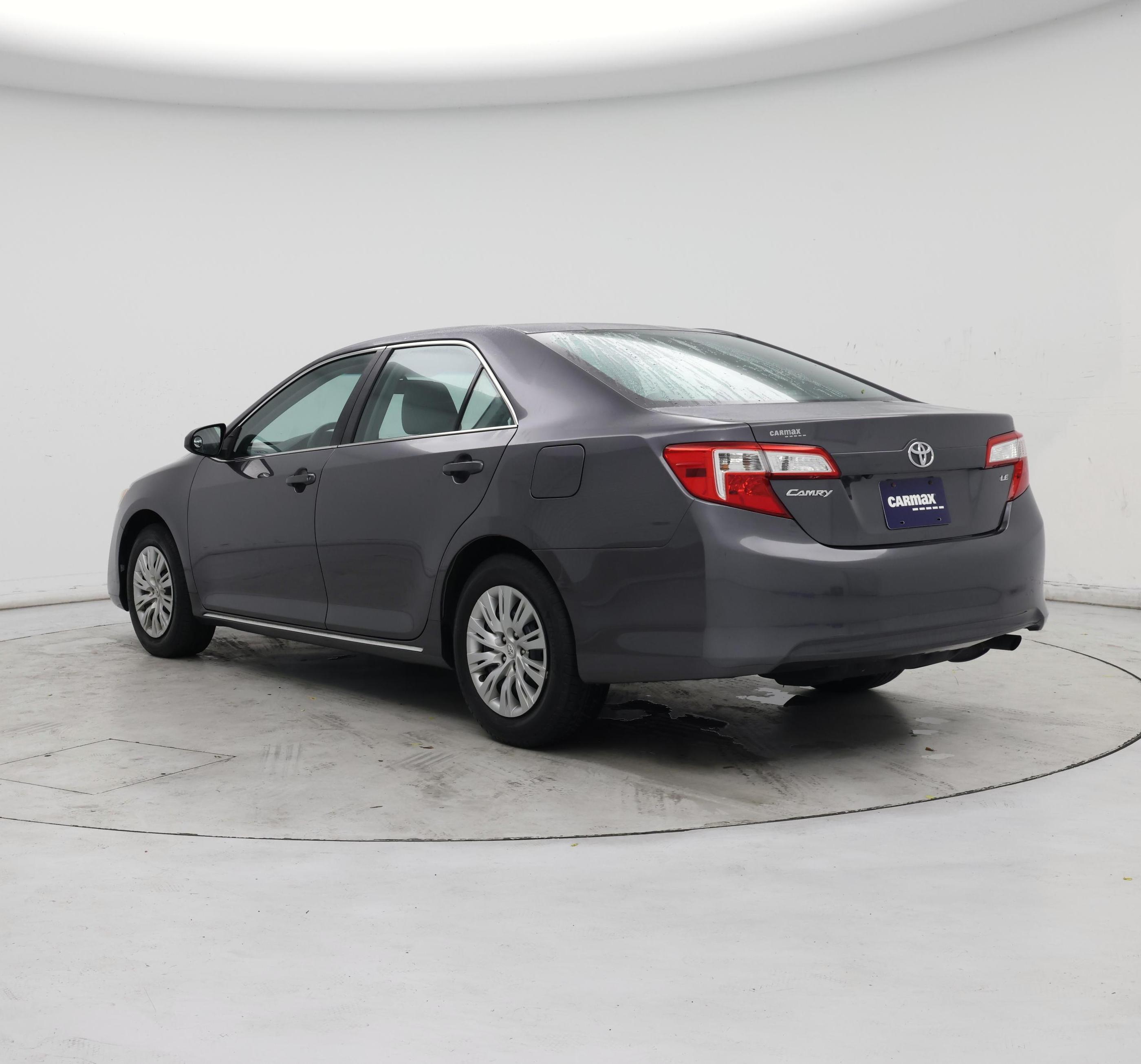 Thumbnail: 2014 Toyota Camry - 2
